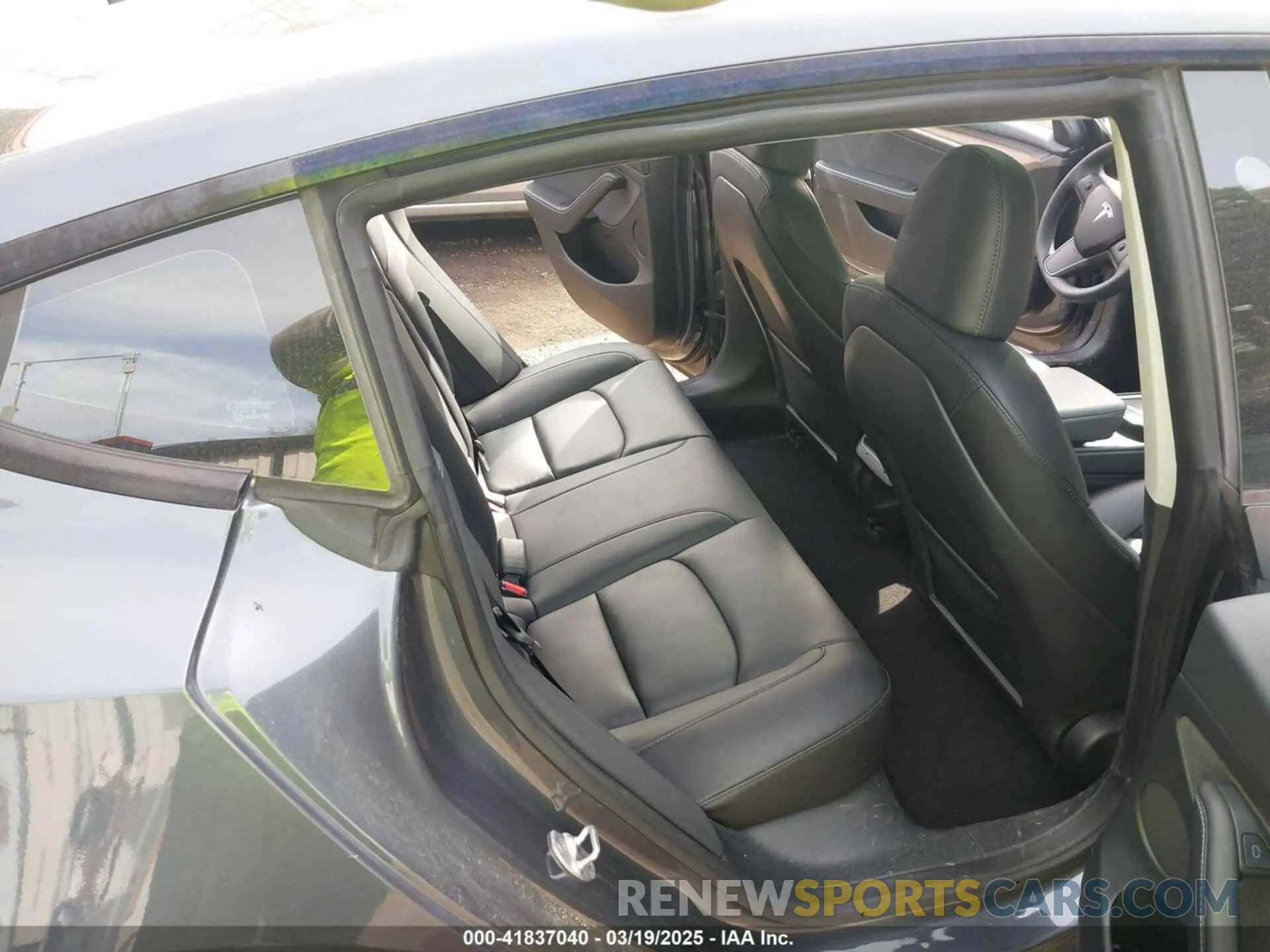8 fotografías del automóvil dañado 5YJ3E1EA6PF567170 TESLA MODEL 3 2023