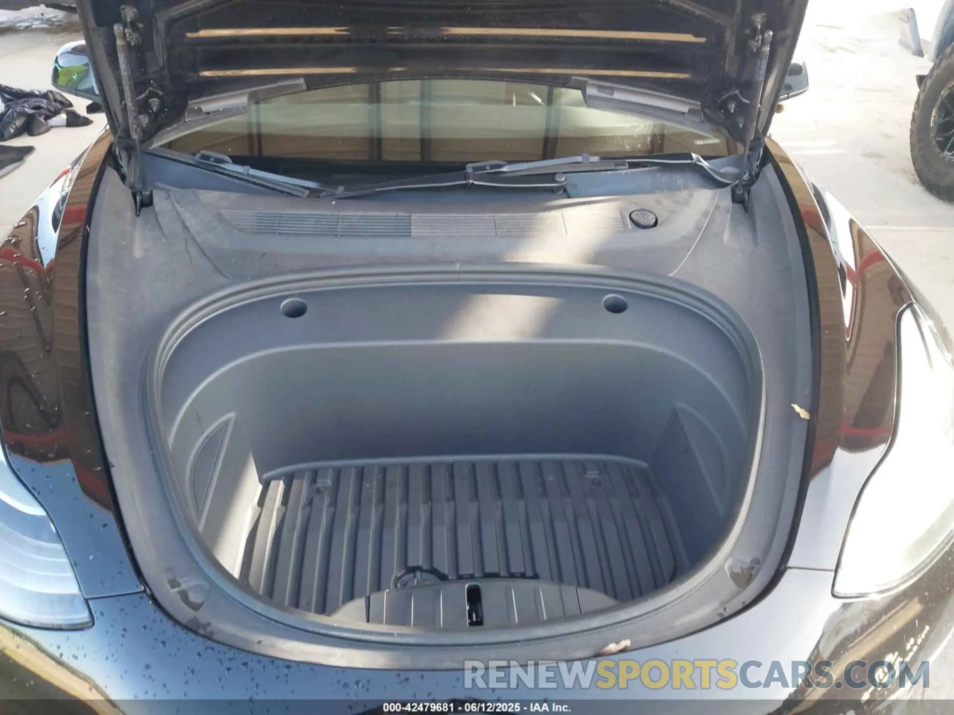 10 fotografías del automóvil dañado 5YJ3E1EA6PF574362 TESLA MODEL 3 2023