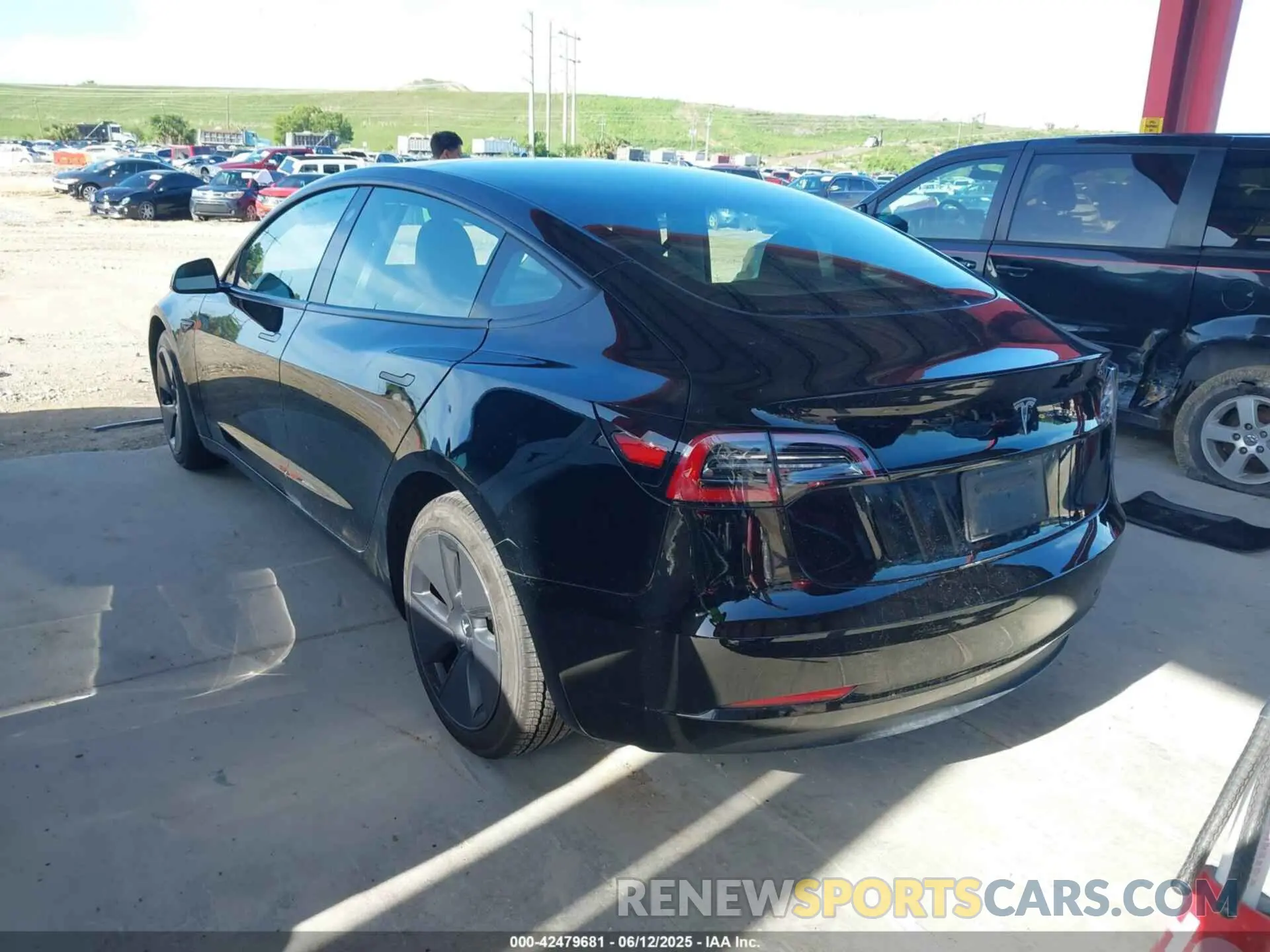 3 fotografías del automóvil dañado 5YJ3E1EA6PF574362 TESLA MODEL 3 2023