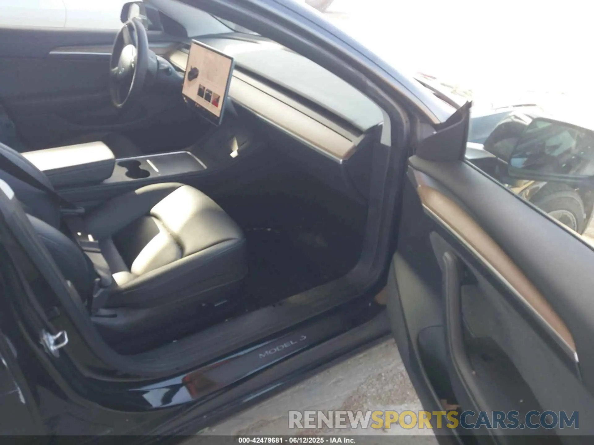 5 fotografías del automóvil dañado 5YJ3E1EA6PF574362 TESLA MODEL 3 2023