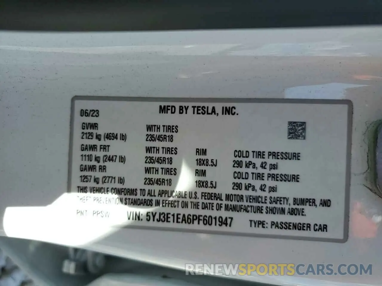 13 fotografías del automóvil dañado 5YJ3E1EA6PF601947 TESLA MODEL 3 2023