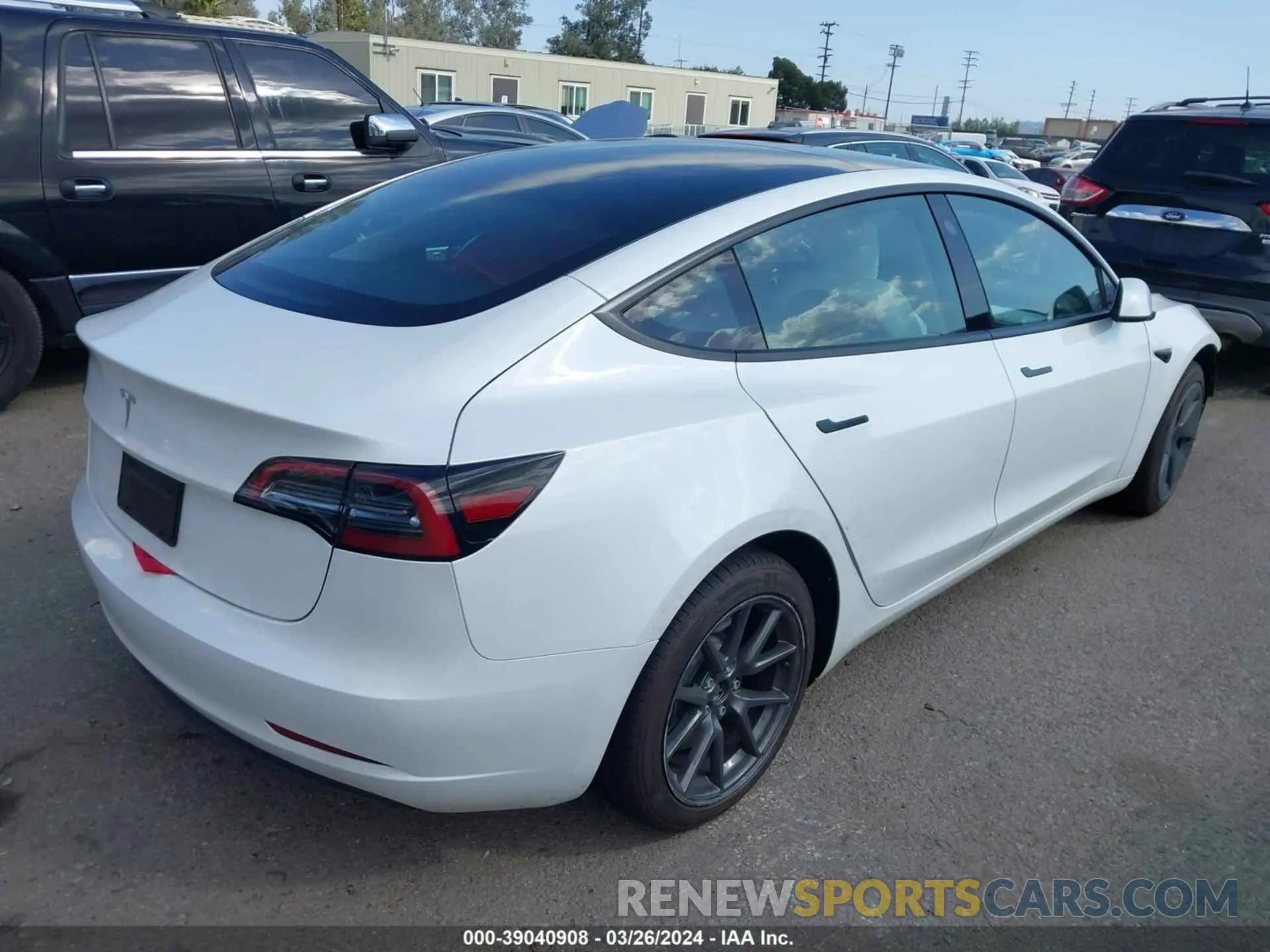 4 fotografías del automóvil dañado 5YJ3E1EA6PF658293 TESLA MODEL 3 2023
