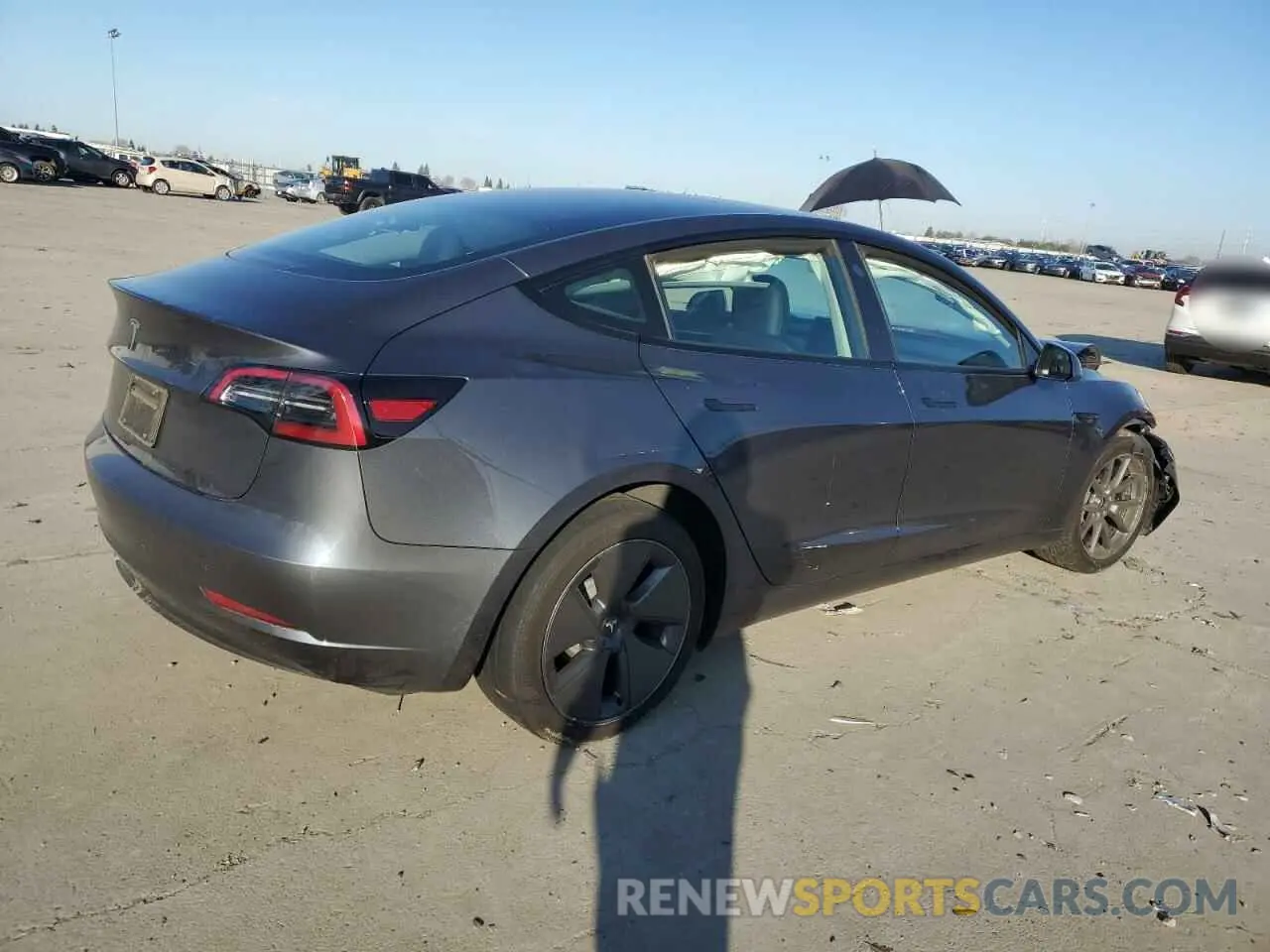 3 fotografías del automóvil dañado 5YJ3E1EA6PF658634 TESLA MODEL 3 2023