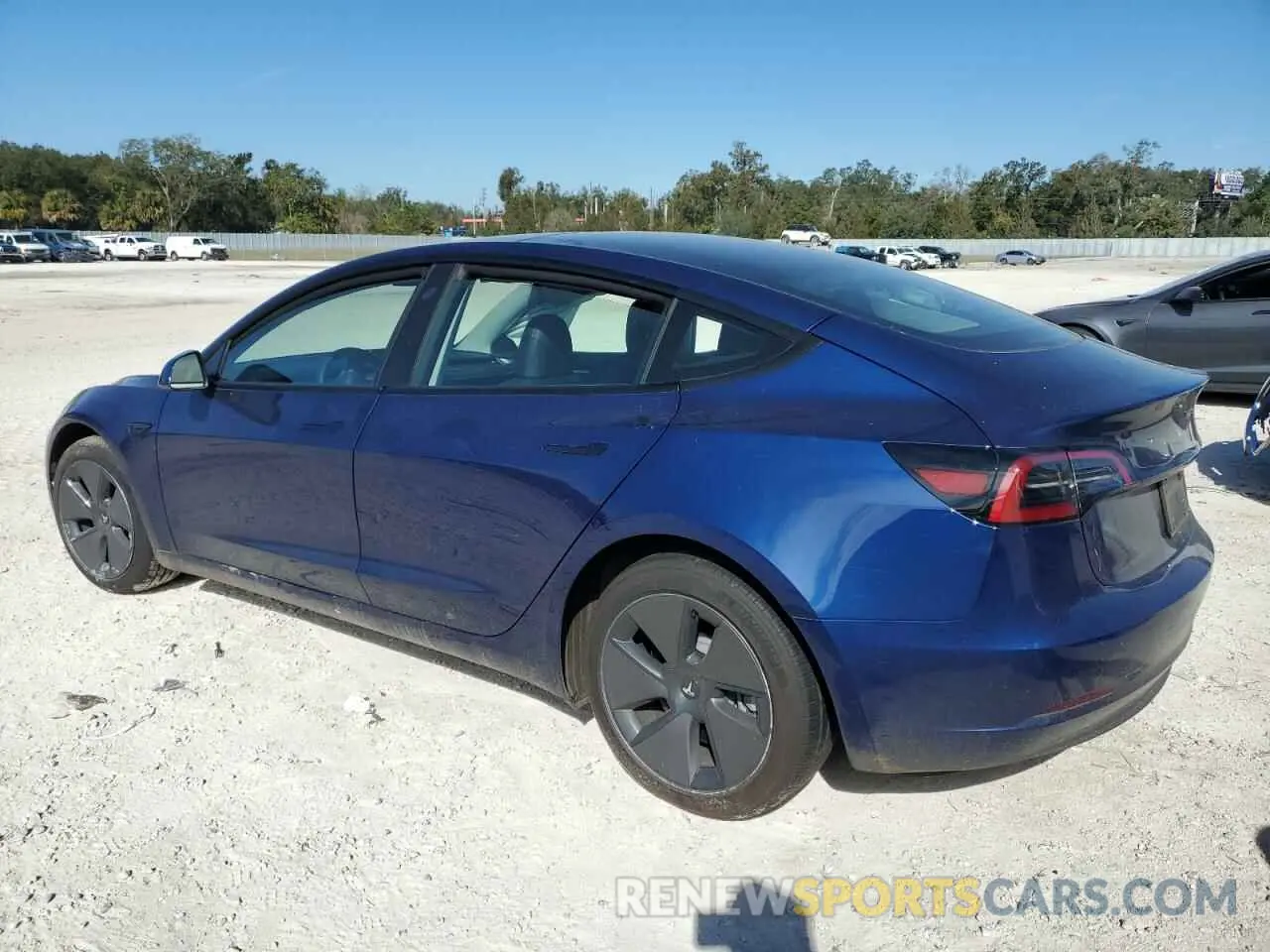 2 fotografías del automóvil dañado 5YJ3E1EA6PF674994 TESLA MODEL 3 2023