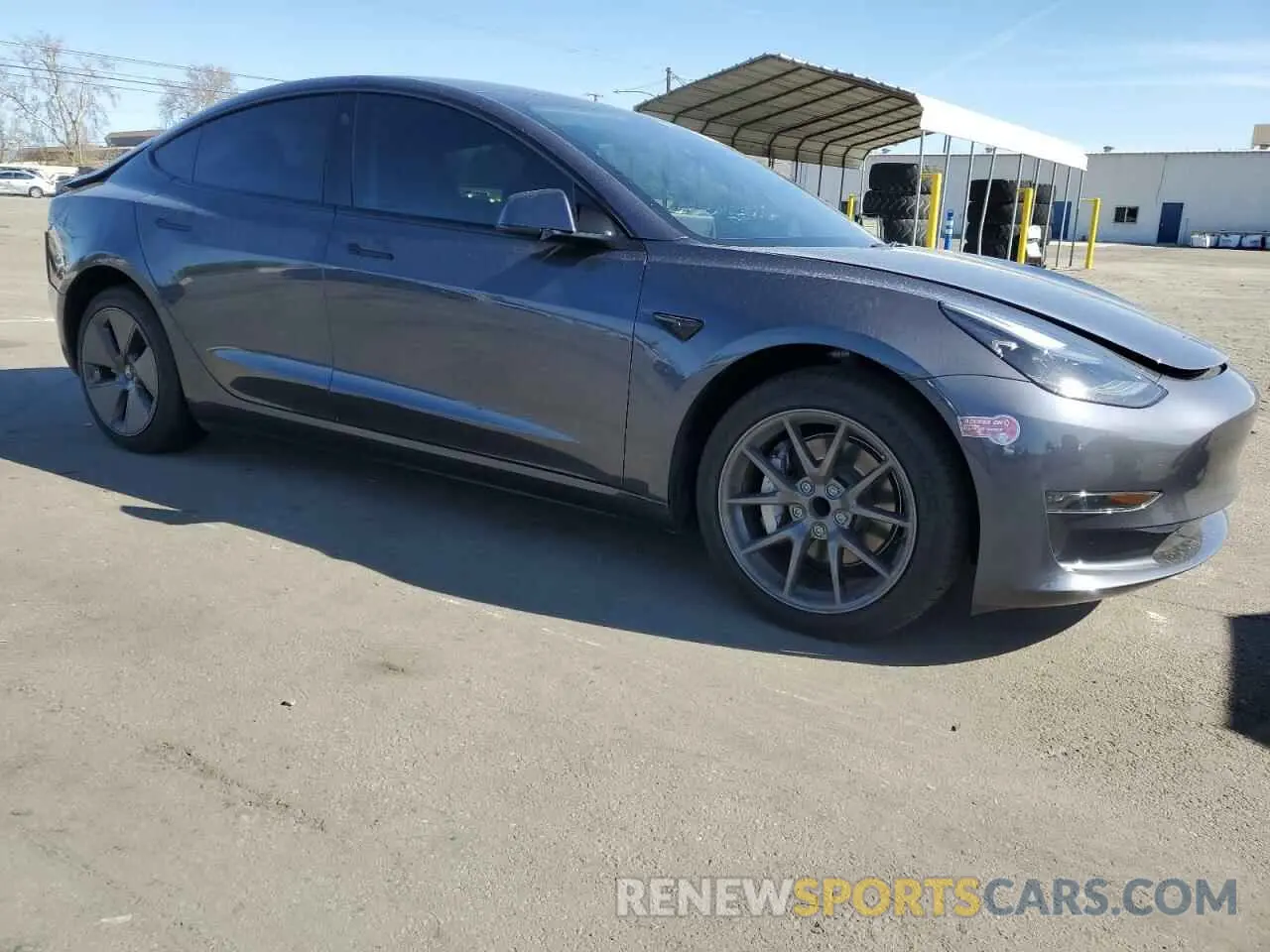 4 fotografías del automóvil dañado 5YJ3E1EA6PF675675 TESLA MODEL 3 2023