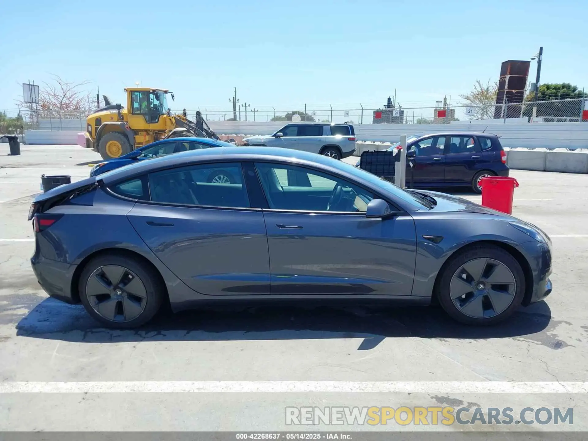 13 fotografías del automóvil dañado 5YJ3E1EA6PF694419 TESLA MODEL 3 2023