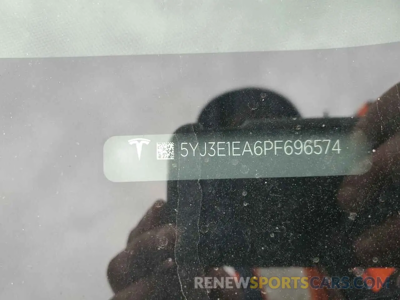 12 fotografías del automóvil dañado 5YJ3E1EA6PF696574 TESLA MODEL 3 2023
