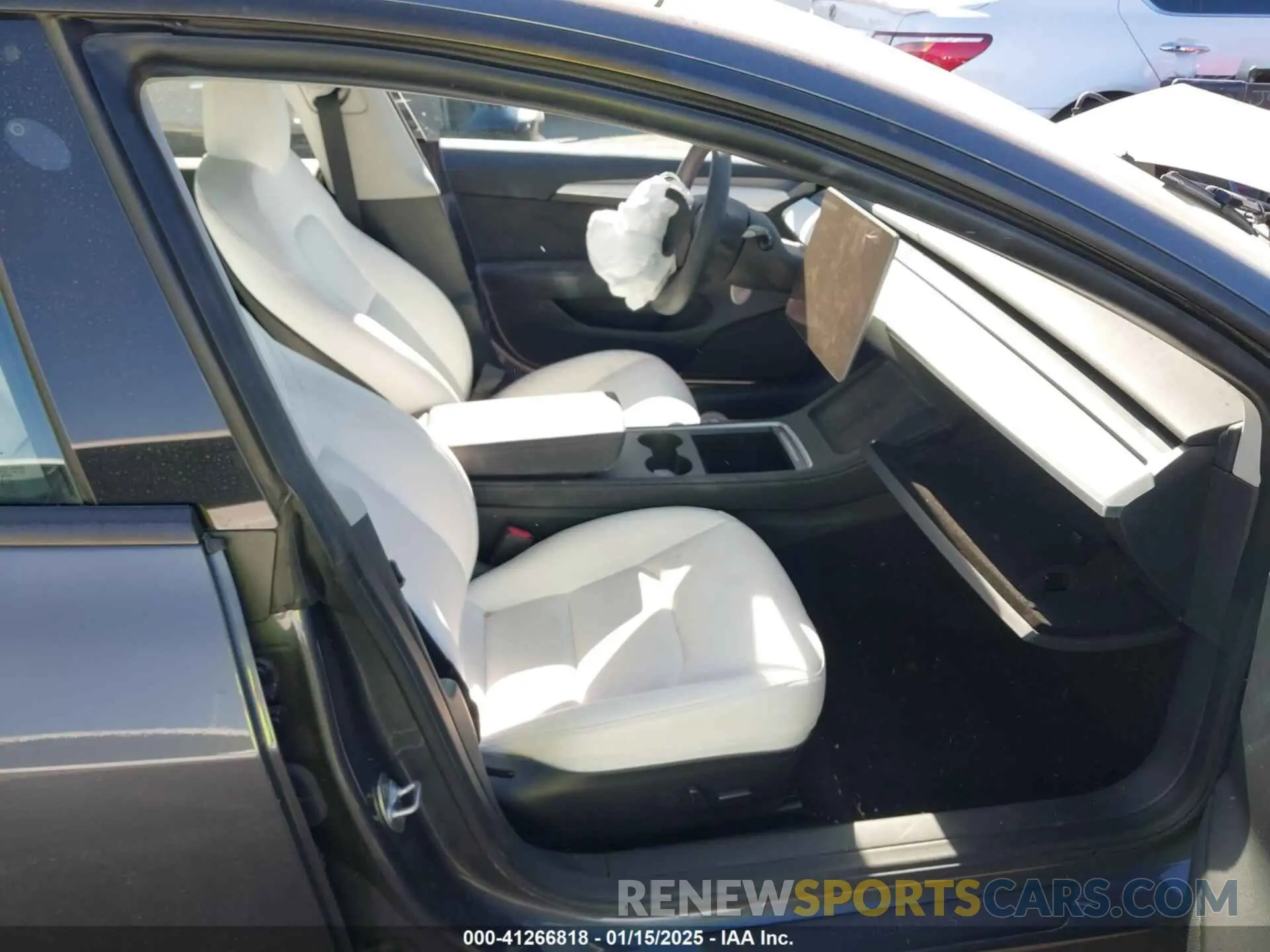 5 fotografías del automóvil dañado 5YJ3E1EA6PF698583 TESLA MODEL 3 2023