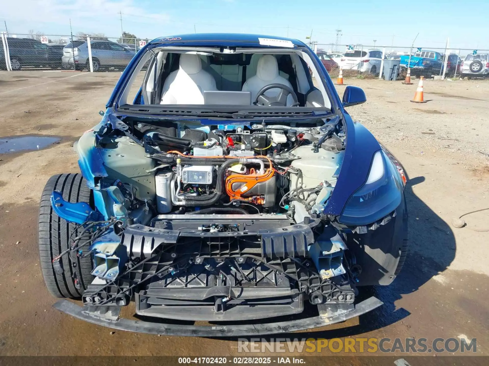 13 fotografías del automóvil dañado 5YJ3E1EA6PF714412 TESLA MODEL 3 2023
