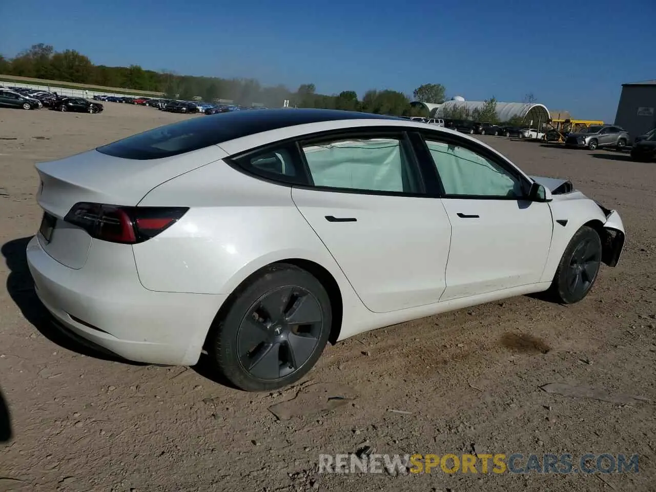 3 fotografías del automóvil dañado 5YJ3E1EA7PF393996 TESLA MODEL 3 2023