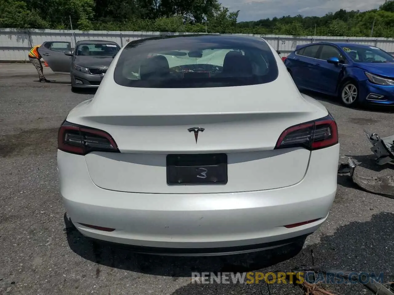 6 fotografías del automóvil dañado 5YJ3E1EA7PF396624 TESLA MODEL 3 2023