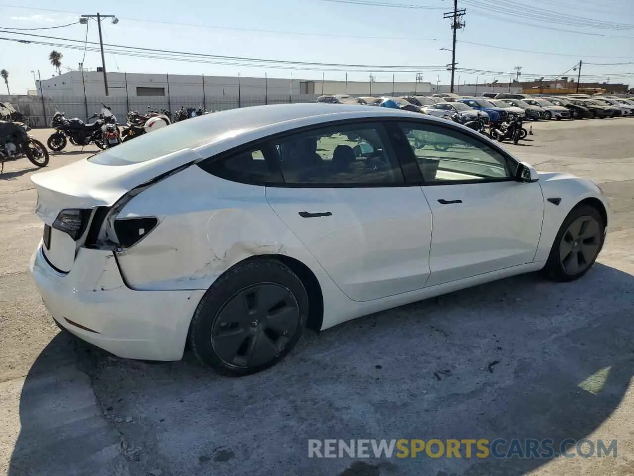 3 fotografías del automóvil dañado 5YJ3E1EA7PF397384 TESLA MODEL 3 2023