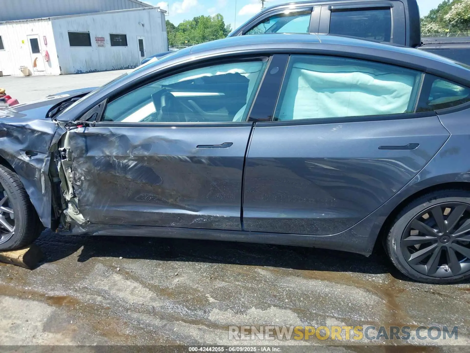 14 fotografías del automóvil dañado 5YJ3E1EA7PF413311 TESLA MODEL 3 2023