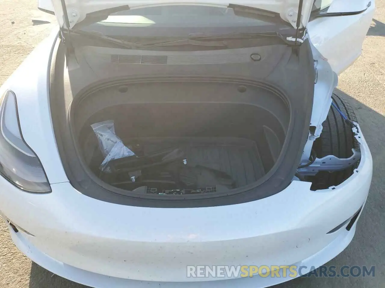 11 fotografías del automóvil dañado 5YJ3E1EA7PF434482 TESLA MODEL 3 2023