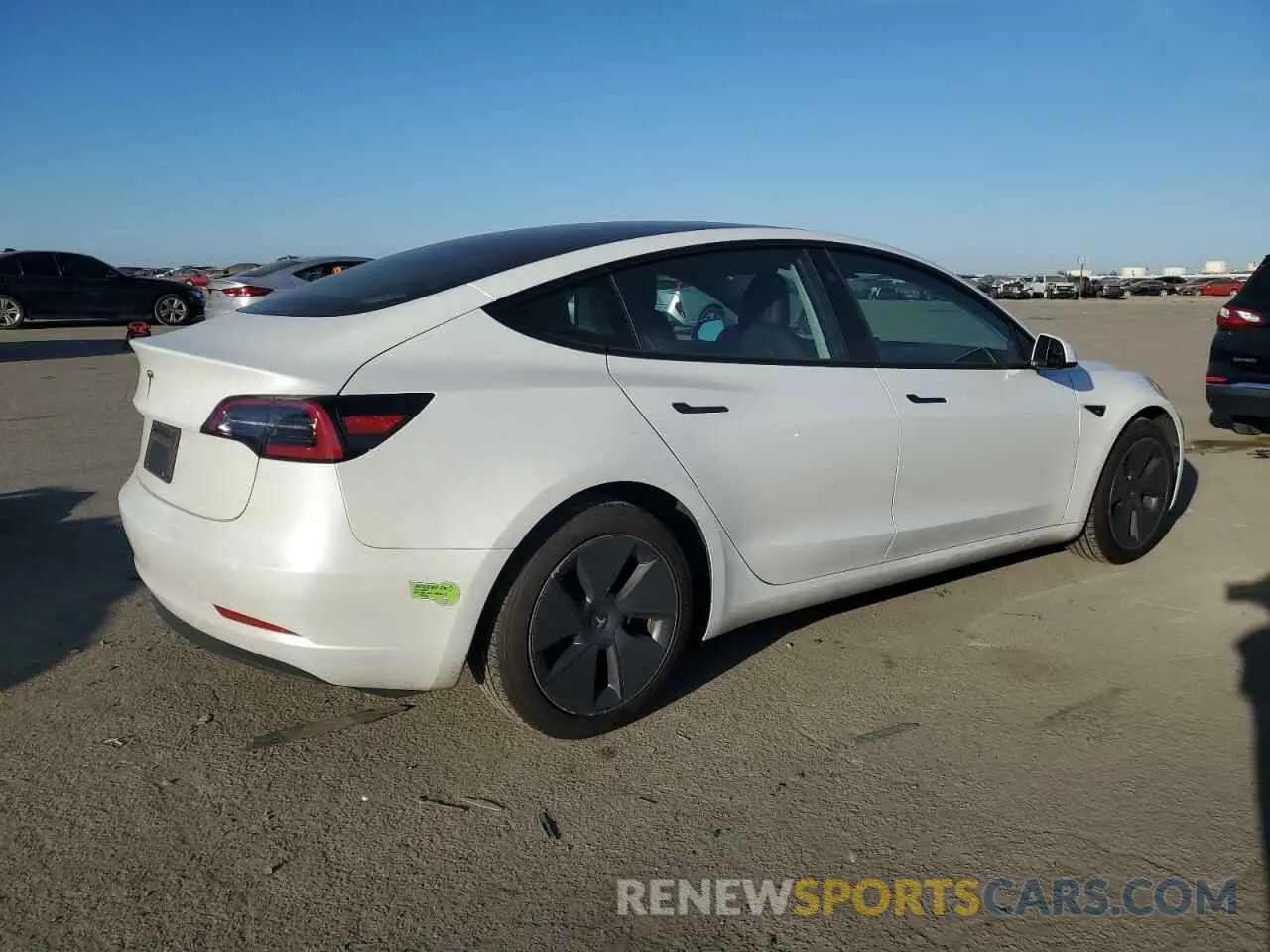 3 fotografías del automóvil dañado 5YJ3E1EA7PF434482 TESLA MODEL 3 2023