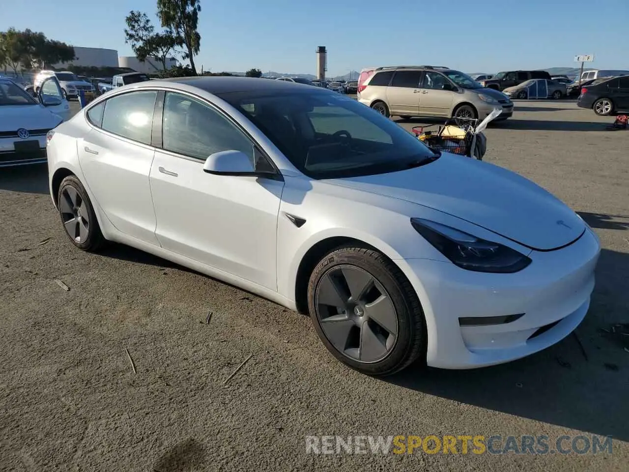 4 fotografías del automóvil dañado 5YJ3E1EA7PF434482 TESLA MODEL 3 2023