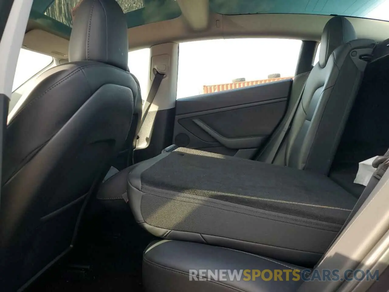 10 fotografías del automóvil dañado 5YJ3E1EA7PF449127 TESLA MODEL 3 2023