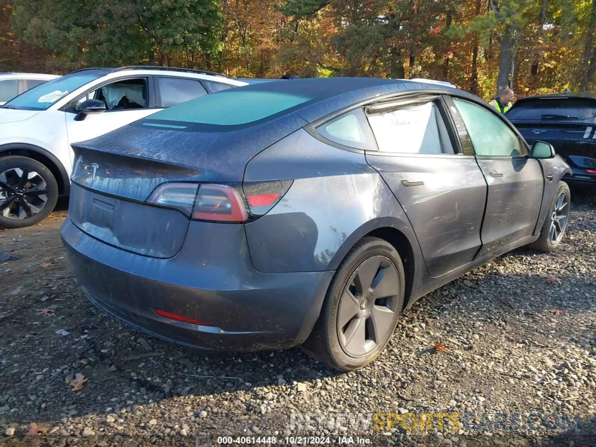 4 fotografías del automóvil dañado 5YJ3E1EA7PF458006 TESLA MODEL 3 2023