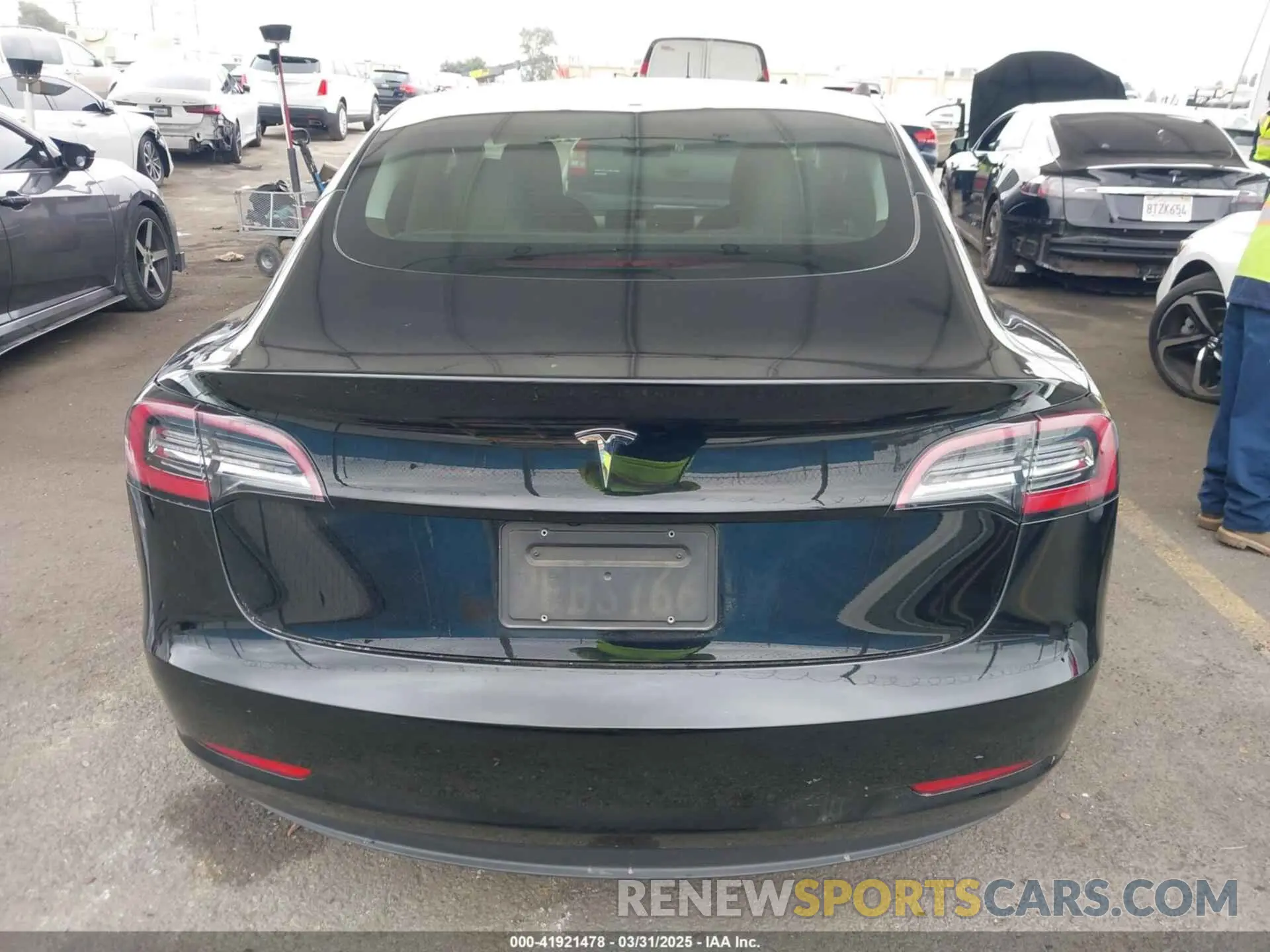 15 fotografías del automóvil dañado 5YJ3E1EA7PF473749 TESLA MODEL 3 2023