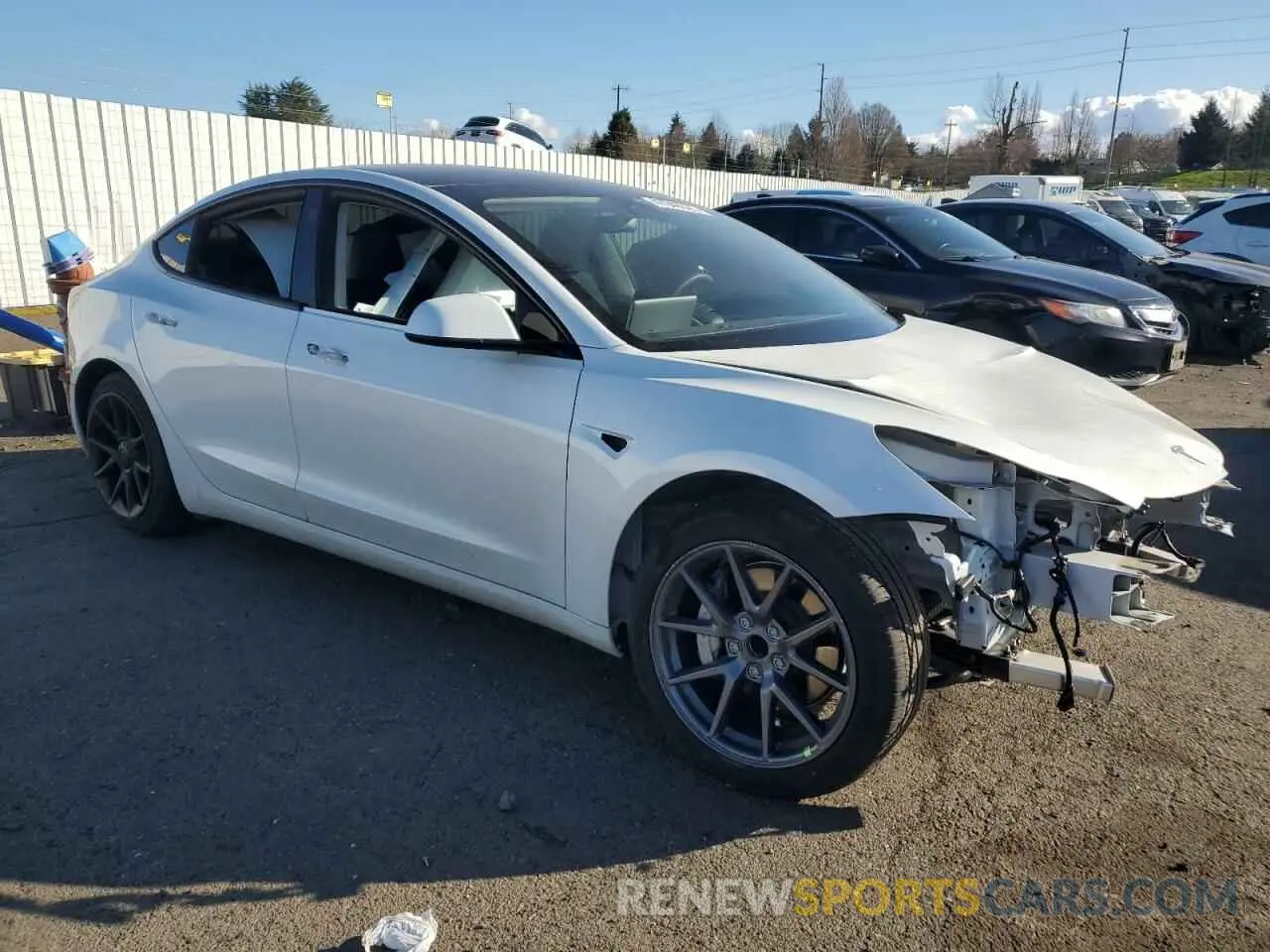 4 fotografías del automóvil dañado 5YJ3E1EA7PF474240 TESLA MODEL 3 2023