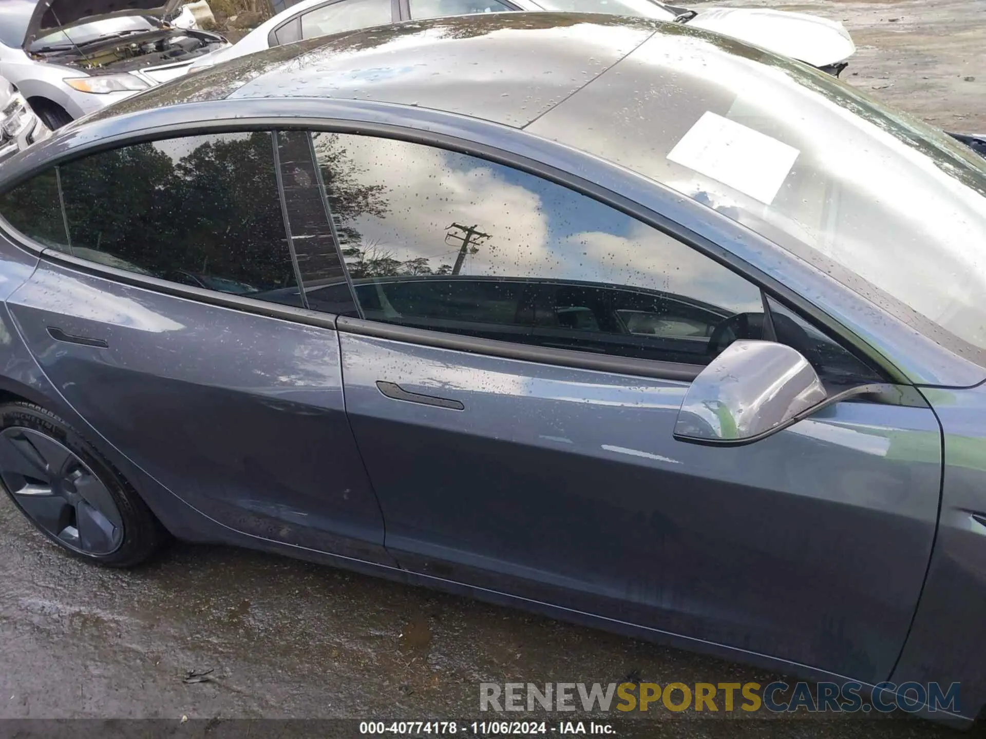 13 fotografías del automóvil dañado 5YJ3E1EA7PF483312 TESLA MODEL 3 2023
