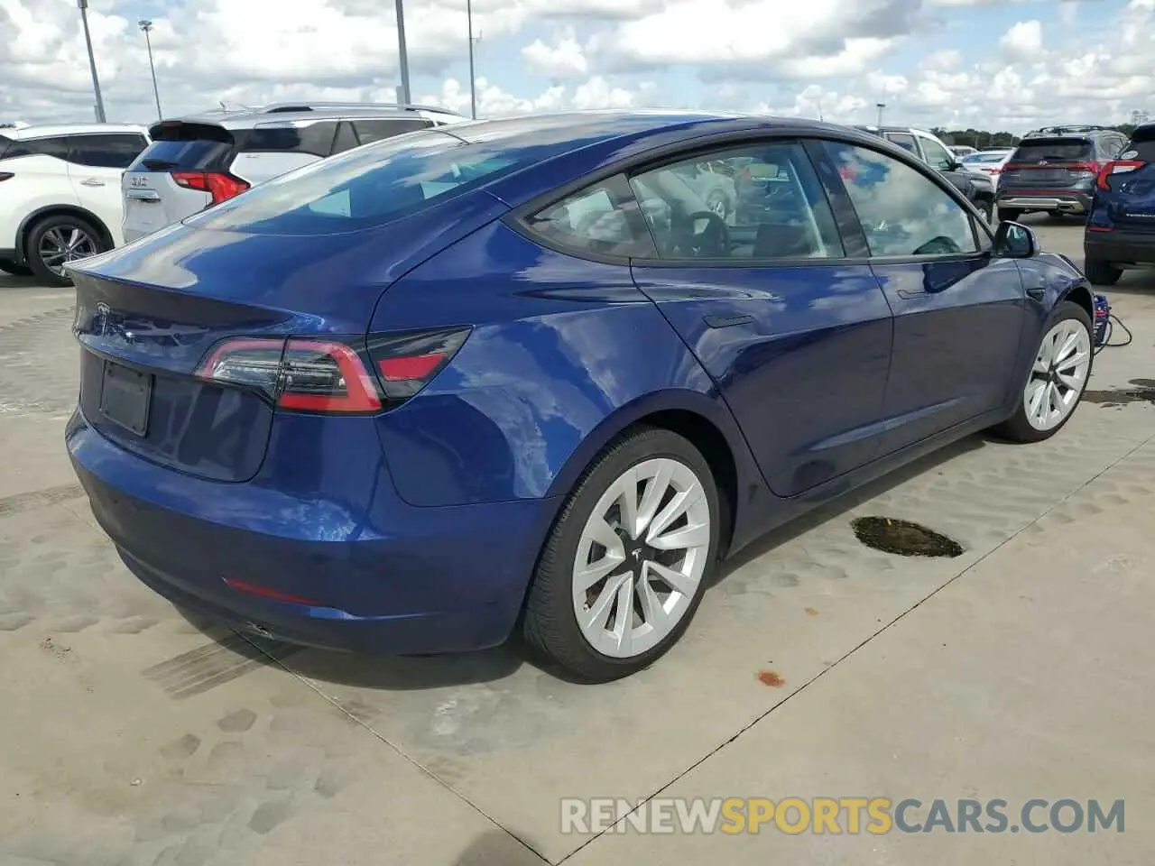 3 fotografías del automóvil dañado 5YJ3E1EA7PF493029 TESLA MODEL 3 2023