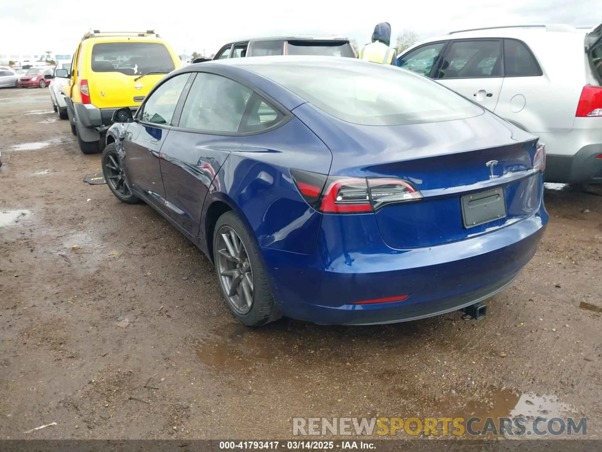 3 fotografías del automóvil dañado 5YJ3E1EA7PF560888 TESLA MODEL 3 2023