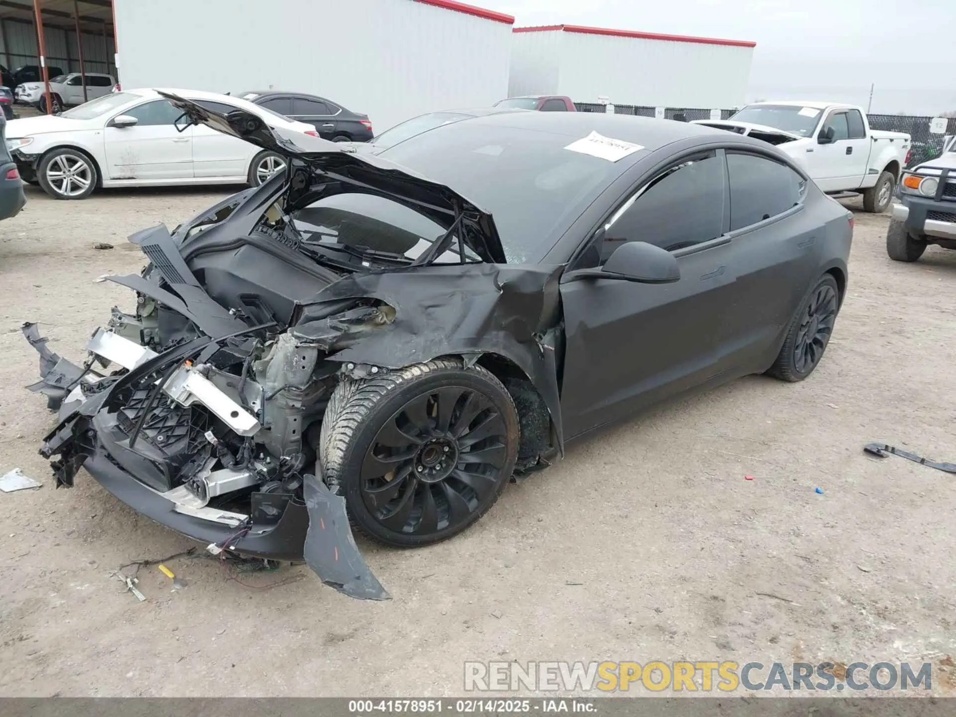 2 fotografías del automóvil dañado 5YJ3E1EA7PF563550 TESLA MODEL 3 2023