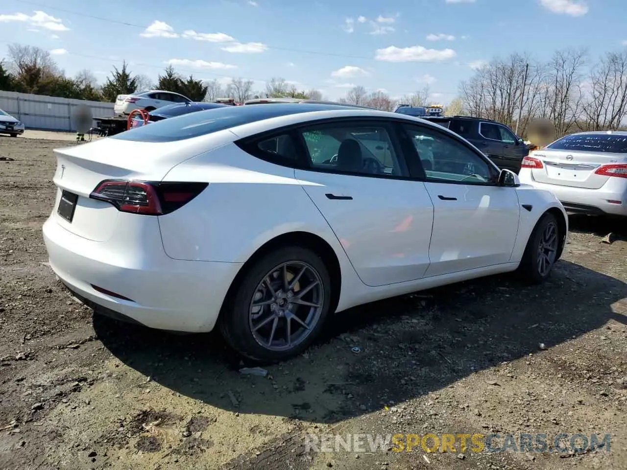 3 fotografías del automóvil dañado 5YJ3E1EA7PF578100 TESLA MODEL 3 2023