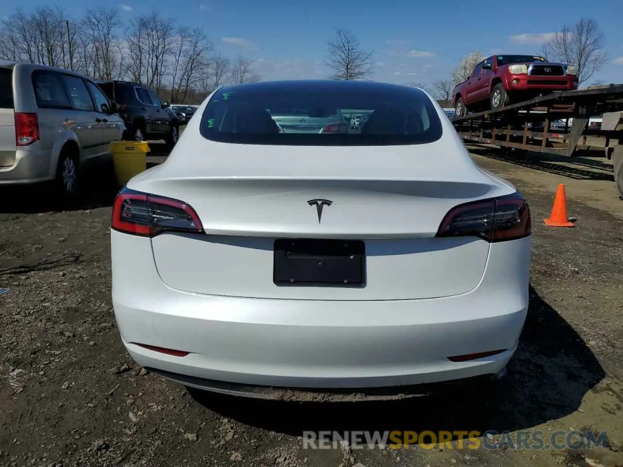 6 fotografías del automóvil dañado 5YJ3E1EA7PF578100 TESLA MODEL 3 2023