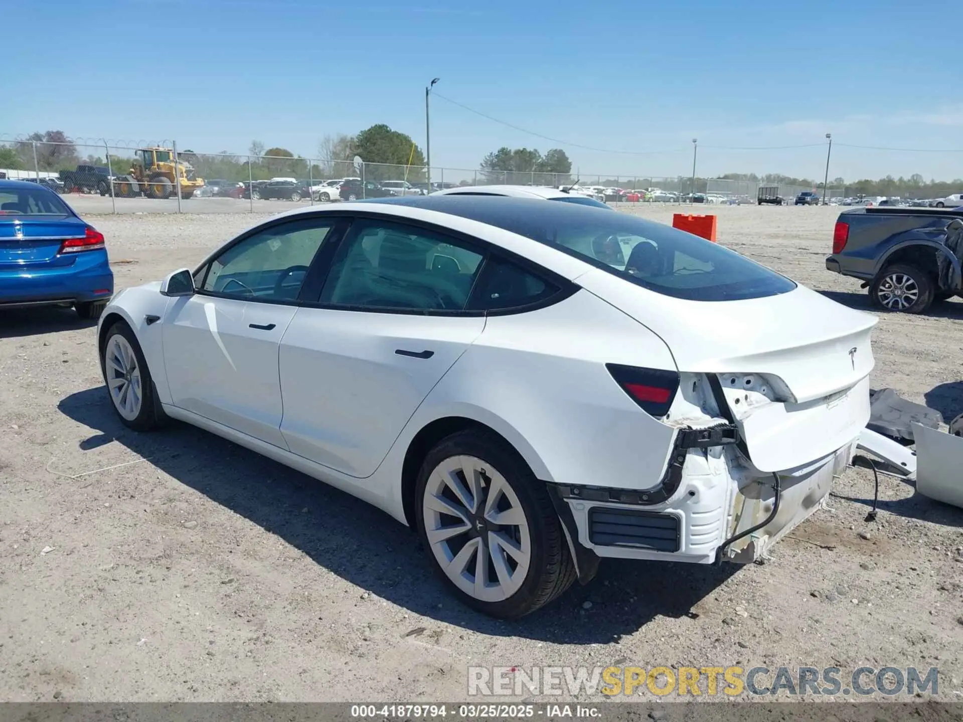 3 fotografías del automóvil dañado 5YJ3E1EA7PF592966 TESLA MODEL 3 2023
