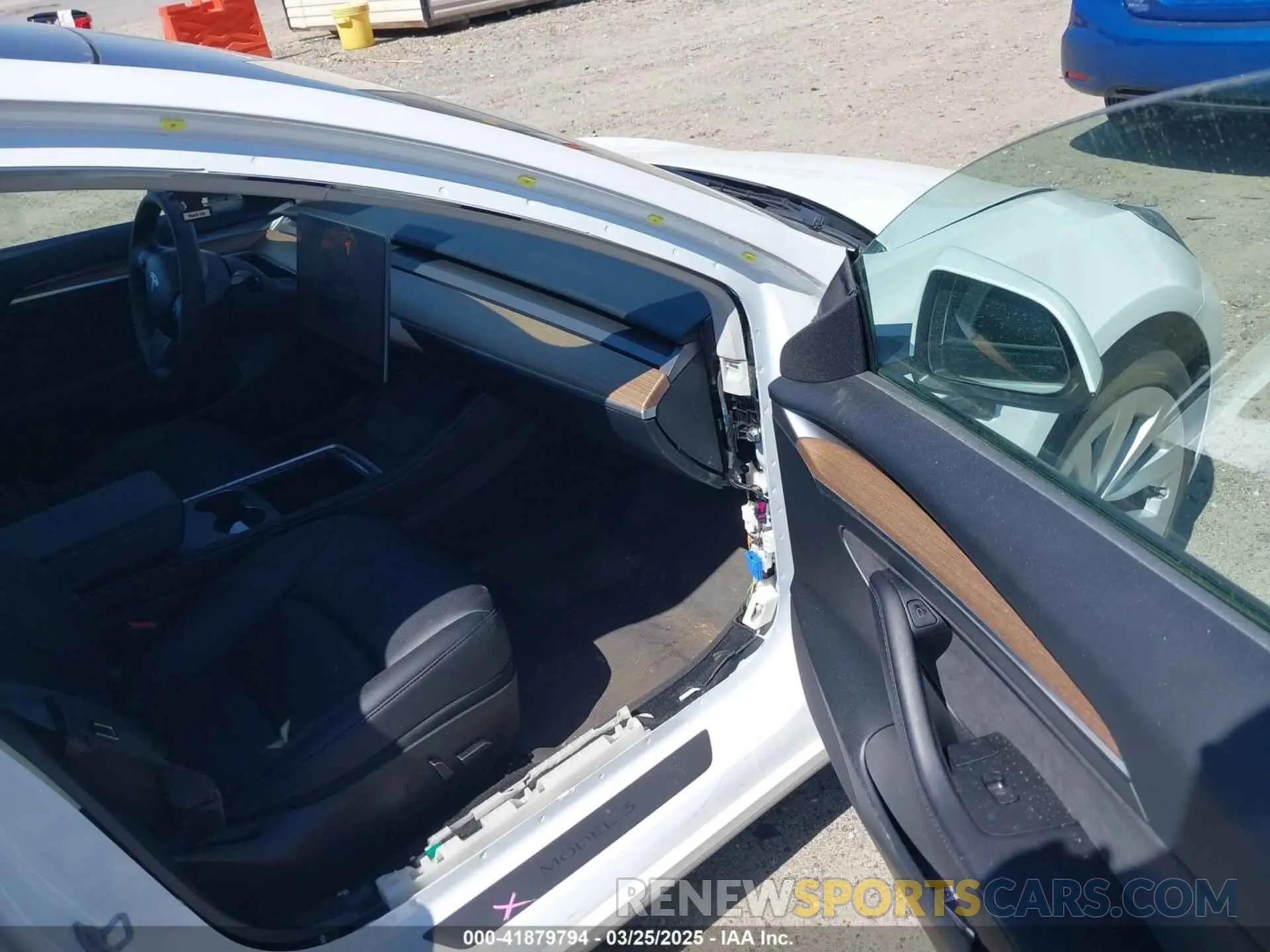 5 fotografías del automóvil dañado 5YJ3E1EA7PF592966 TESLA MODEL 3 2023