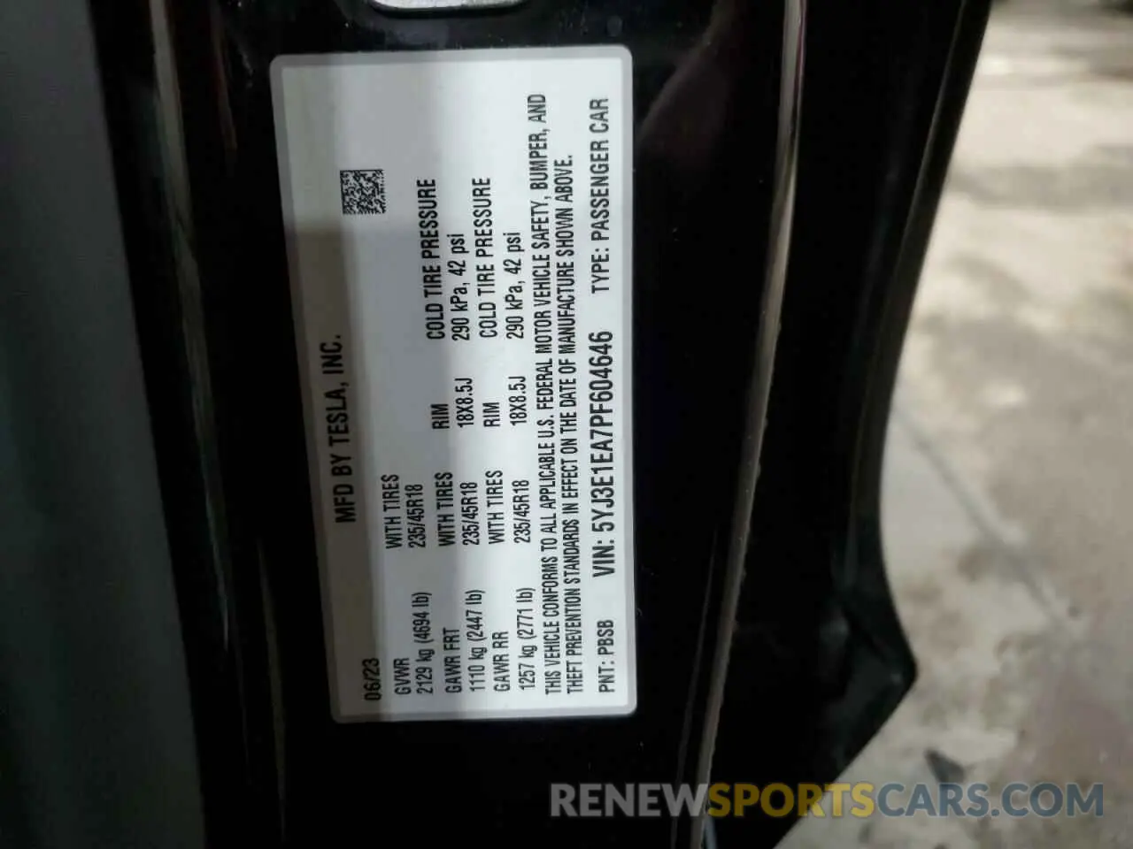 13 fotografías del automóvil dañado 5YJ3E1EA7PF604646 TESLA MODEL 3 2023