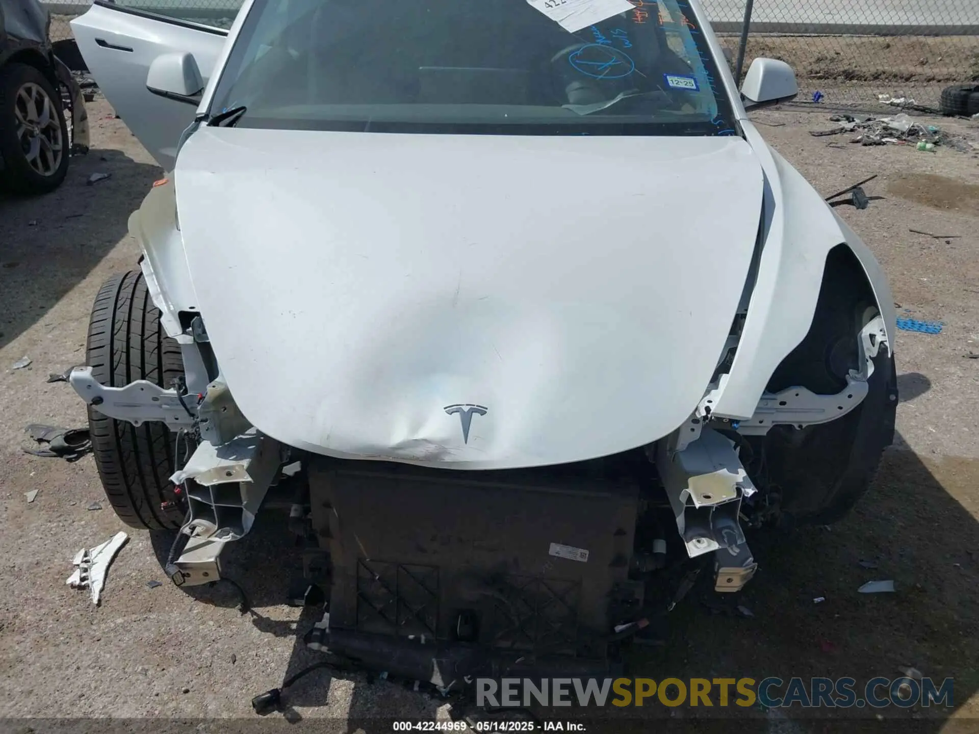12 fotografías del automóvil dañado 5YJ3E1EA7PF607353 TESLA MODEL 3 2023