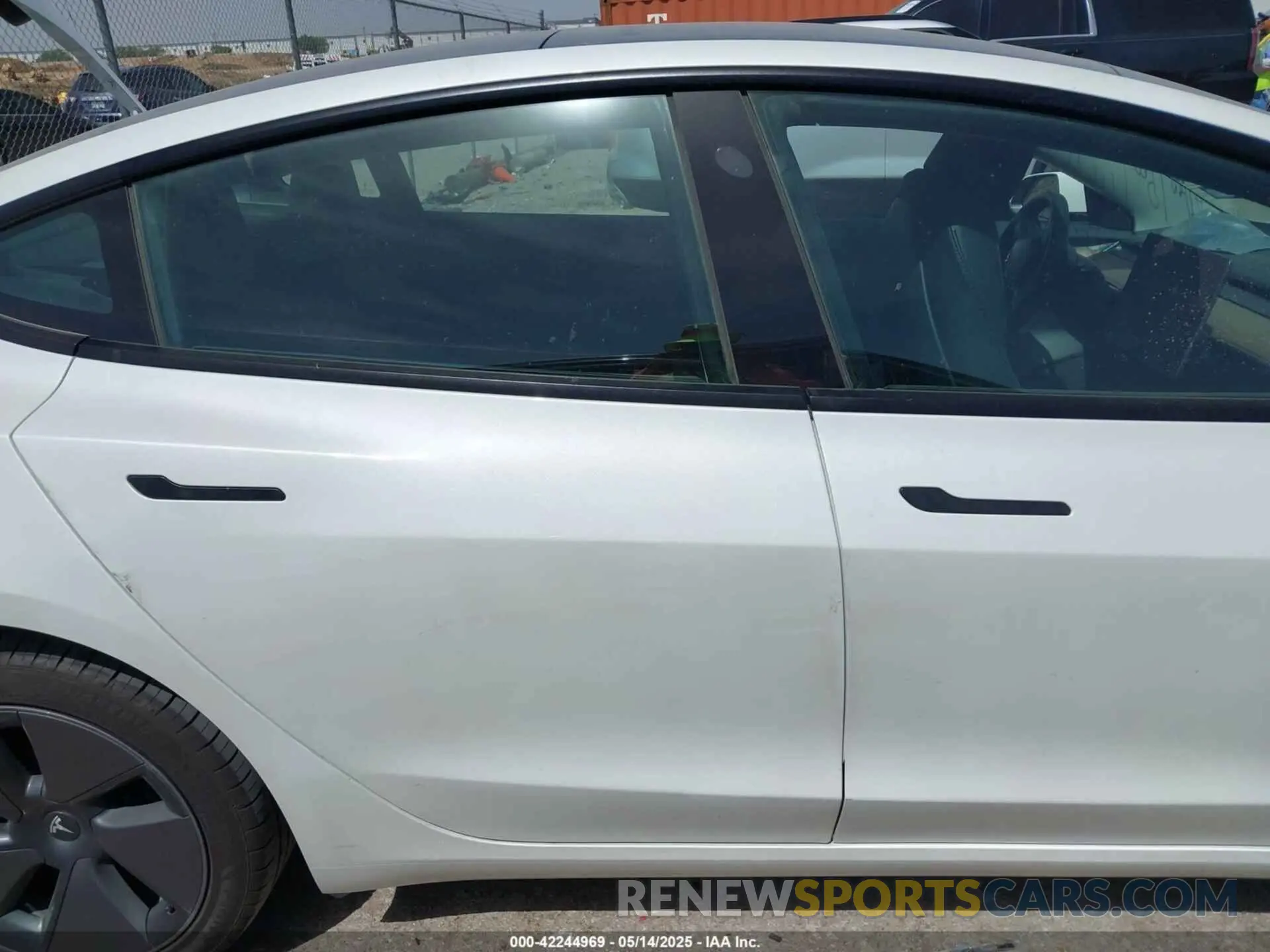 13 fotografías del automóvil dañado 5YJ3E1EA7PF607353 TESLA MODEL 3 2023