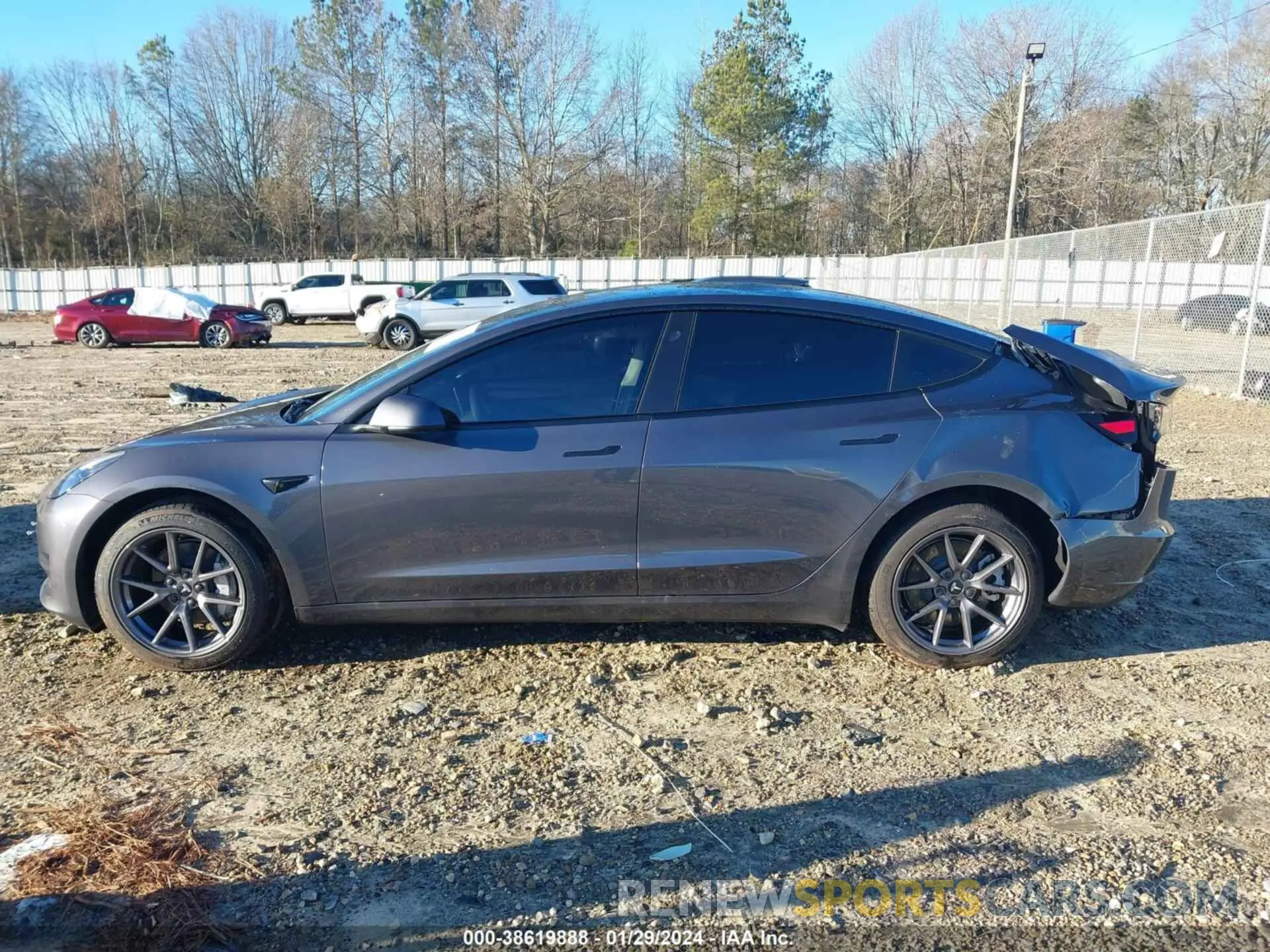13 fotografías del automóvil dañado 5YJ3E1EA7PF637839 TESLA MODEL 3 2023
