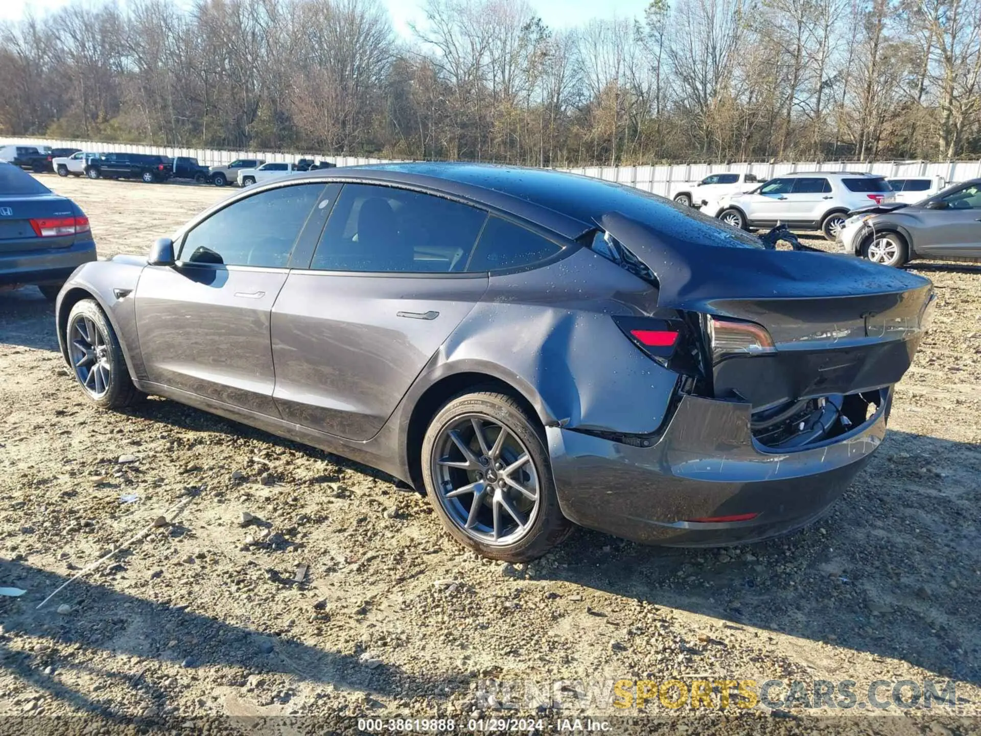 3 fotografías del automóvil dañado 5YJ3E1EA7PF637839 TESLA MODEL 3 2023