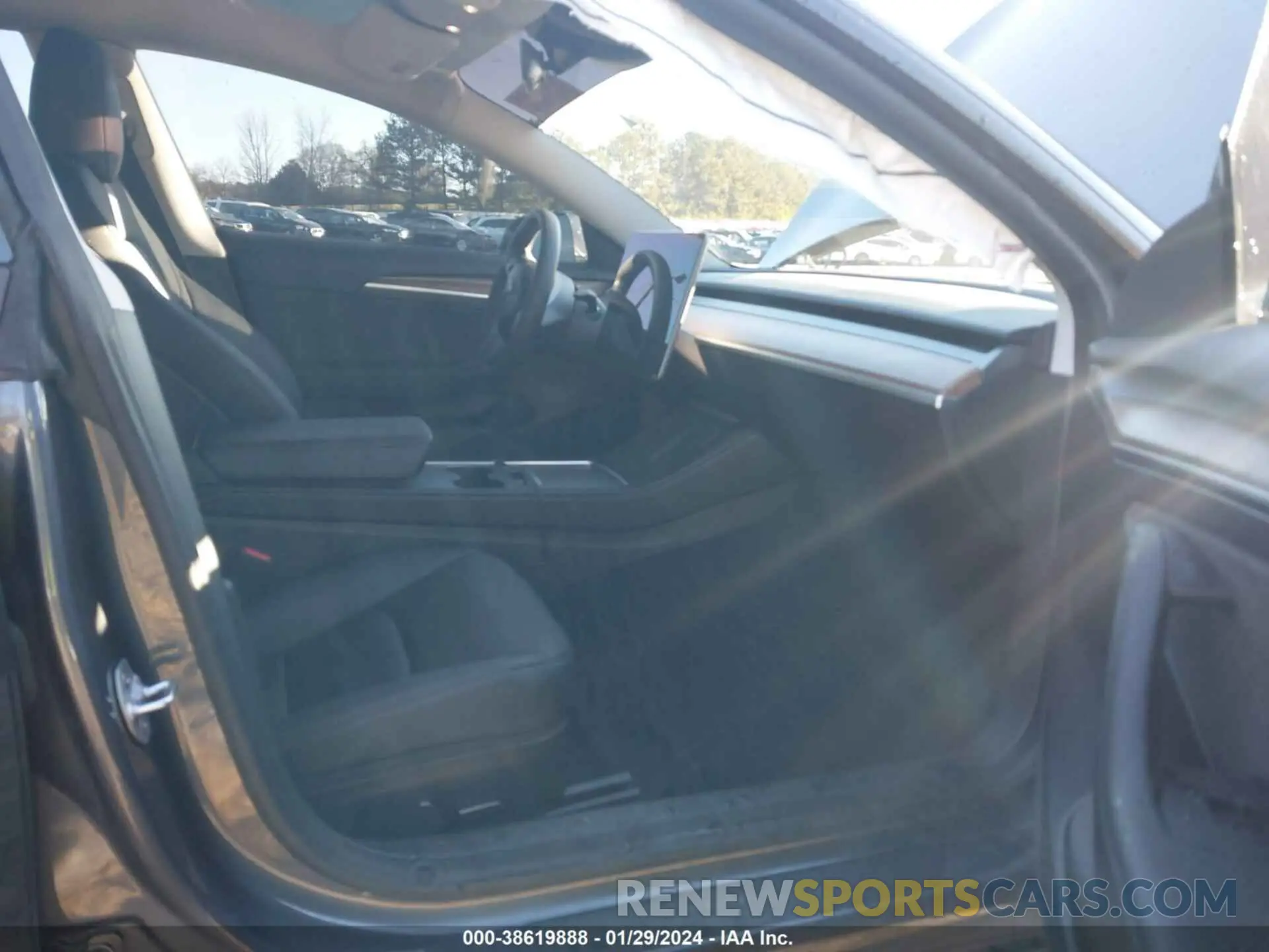 5 fotografías del automóvil dañado 5YJ3E1EA7PF637839 TESLA MODEL 3 2023