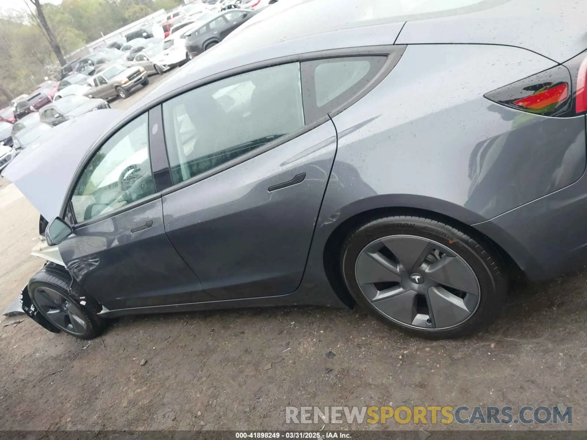14 fotografías del automóvil dañado 5YJ3E1EA7PF642913 TESLA MODEL 3 2023