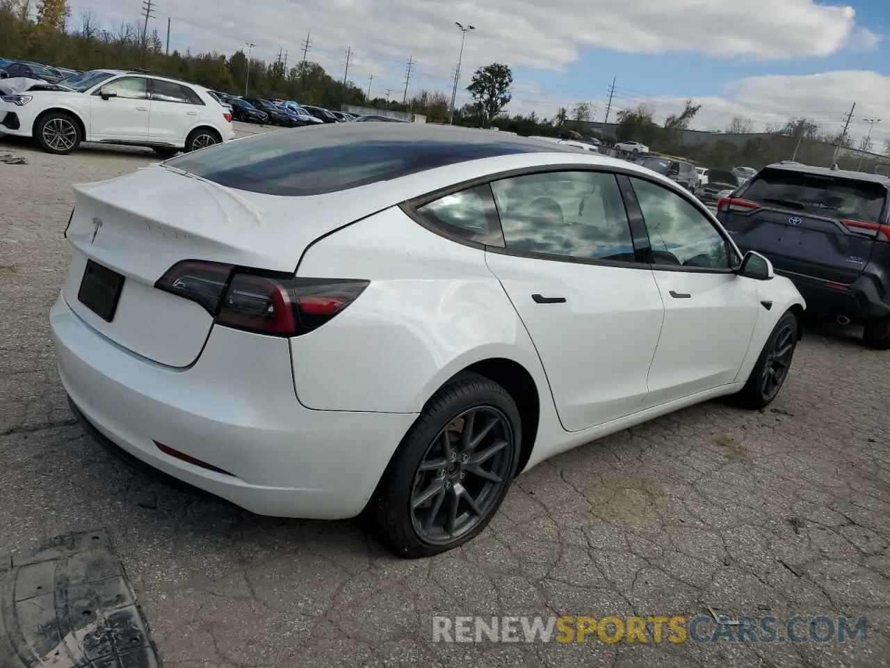 3 fotografías del automóvil dañado 5YJ3E1EA7PF655824 TESLA MODEL 3 2023