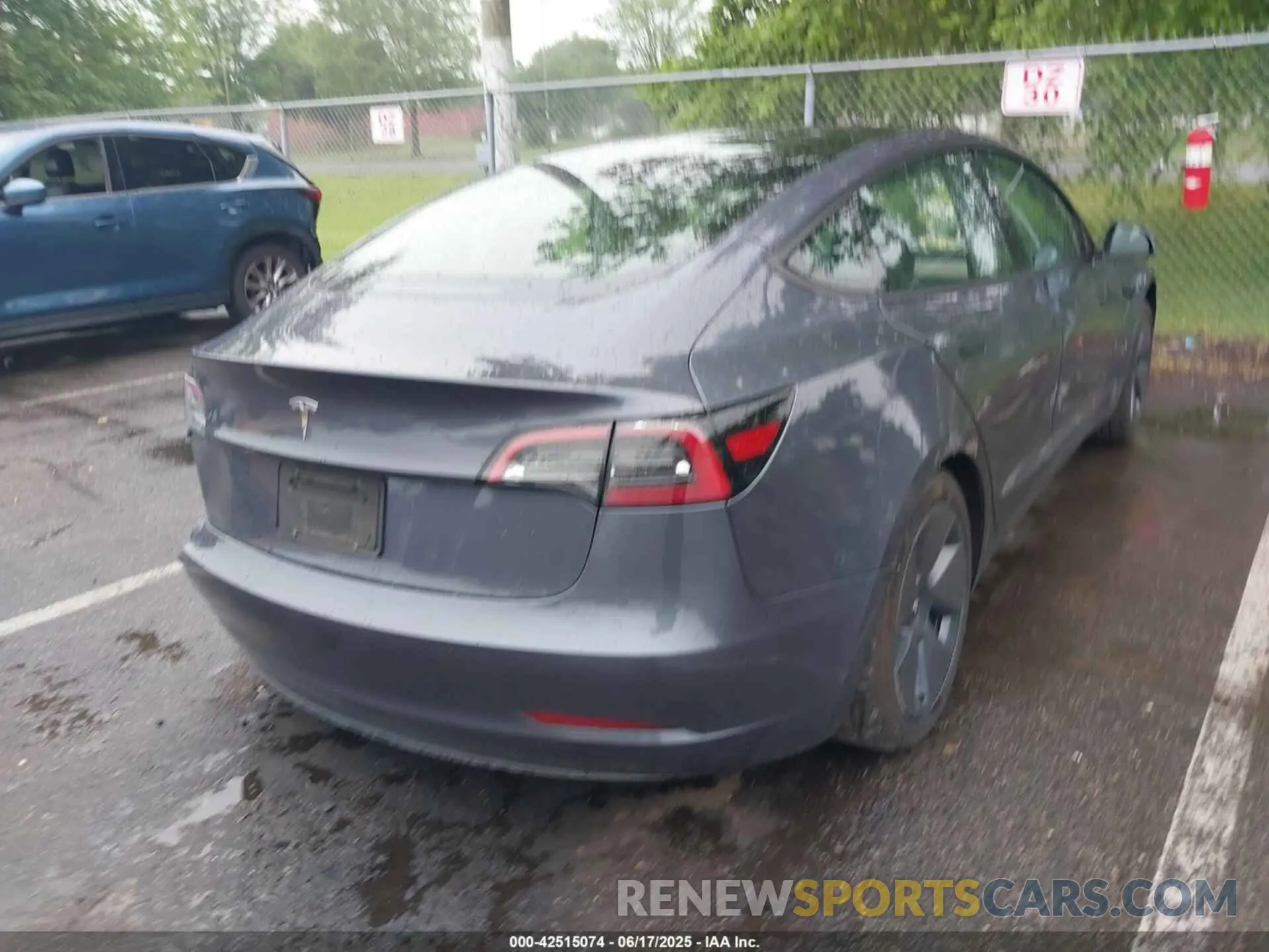 4 fotografías del automóvil dañado 5YJ3E1EA7PF658464 TESLA MODEL 3 2023