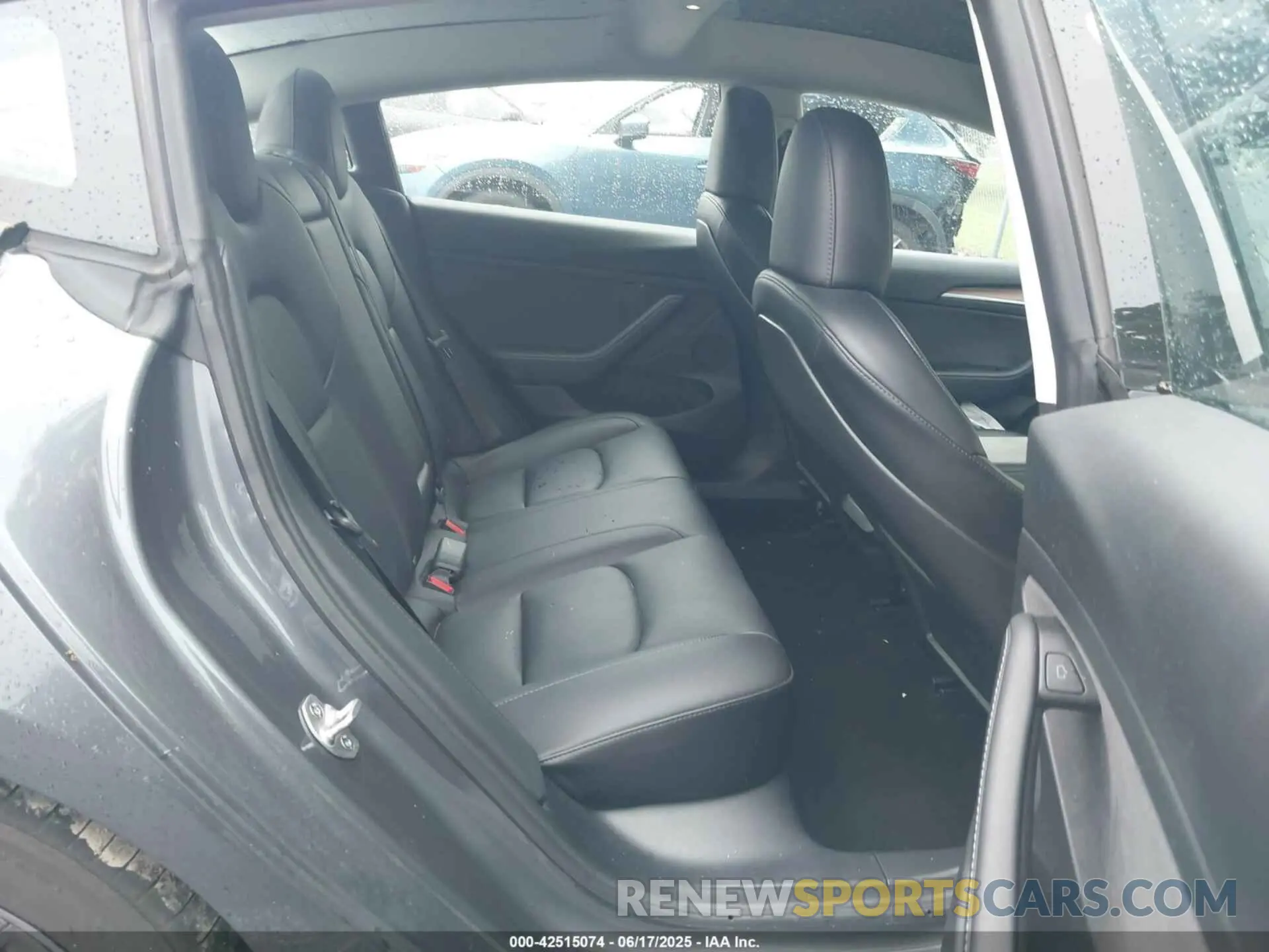 8 fotografías del automóvil dañado 5YJ3E1EA7PF658464 TESLA MODEL 3 2023