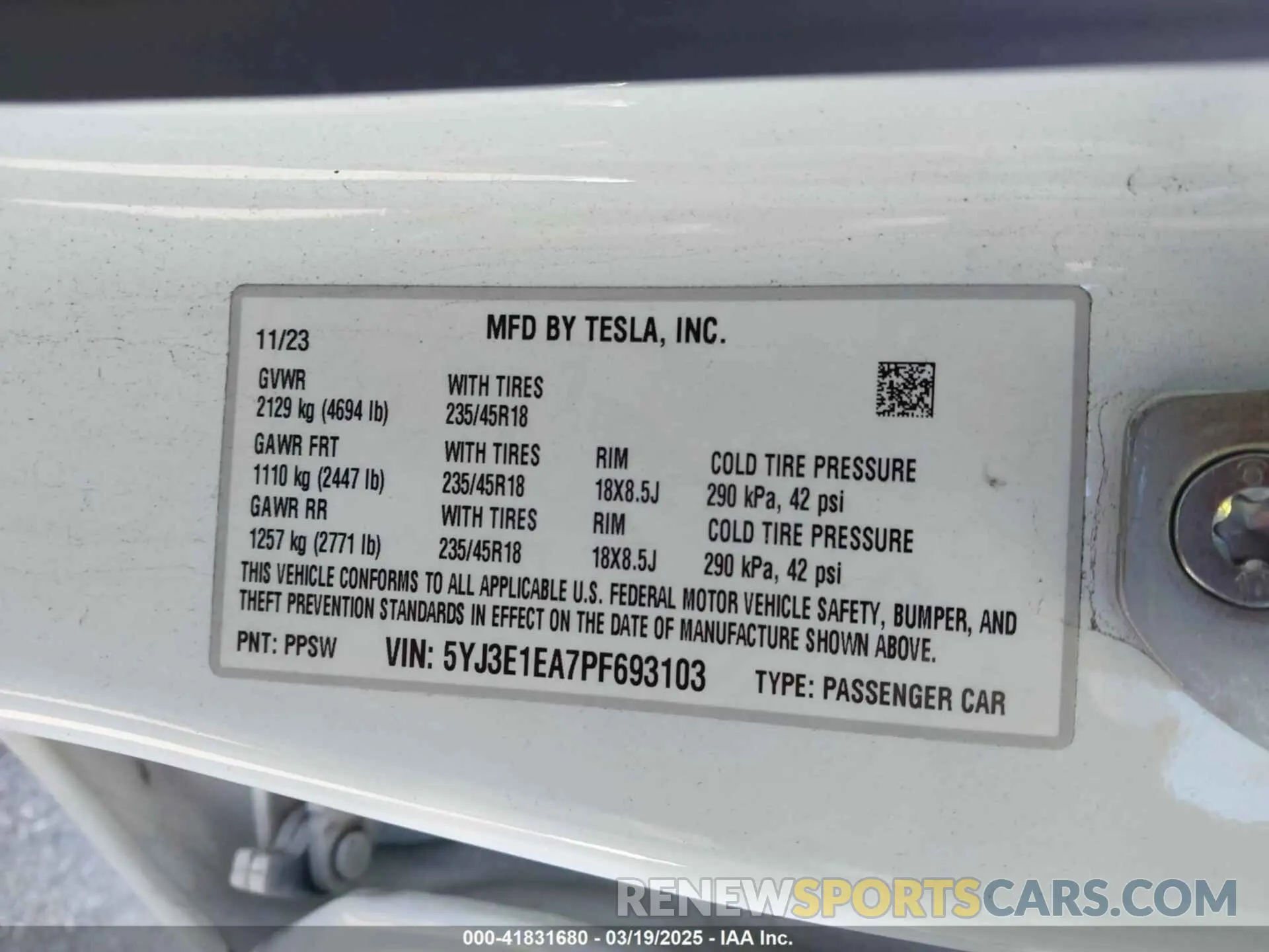 9 fotografías del automóvil dañado 5YJ3E1EA7PF693103 TESLA MODEL 3 2023
