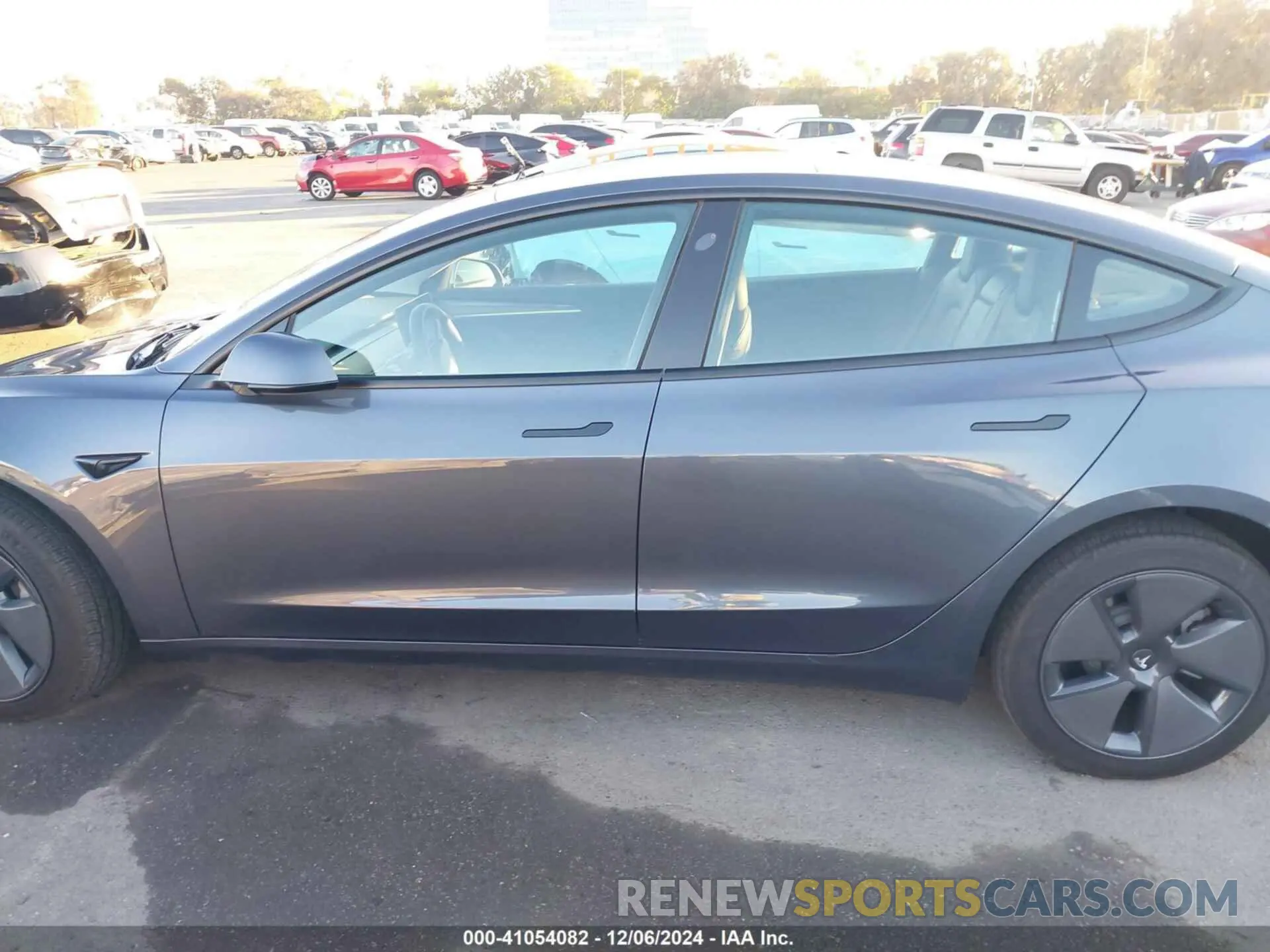 14 fotografías del automóvil dañado 5YJ3E1EA7PF714998 TESLA MODEL 3 2023