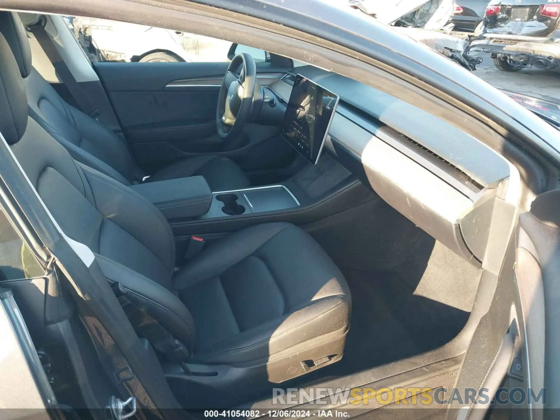 5 fotografías del automóvil dañado 5YJ3E1EA7PF714998 TESLA MODEL 3 2023