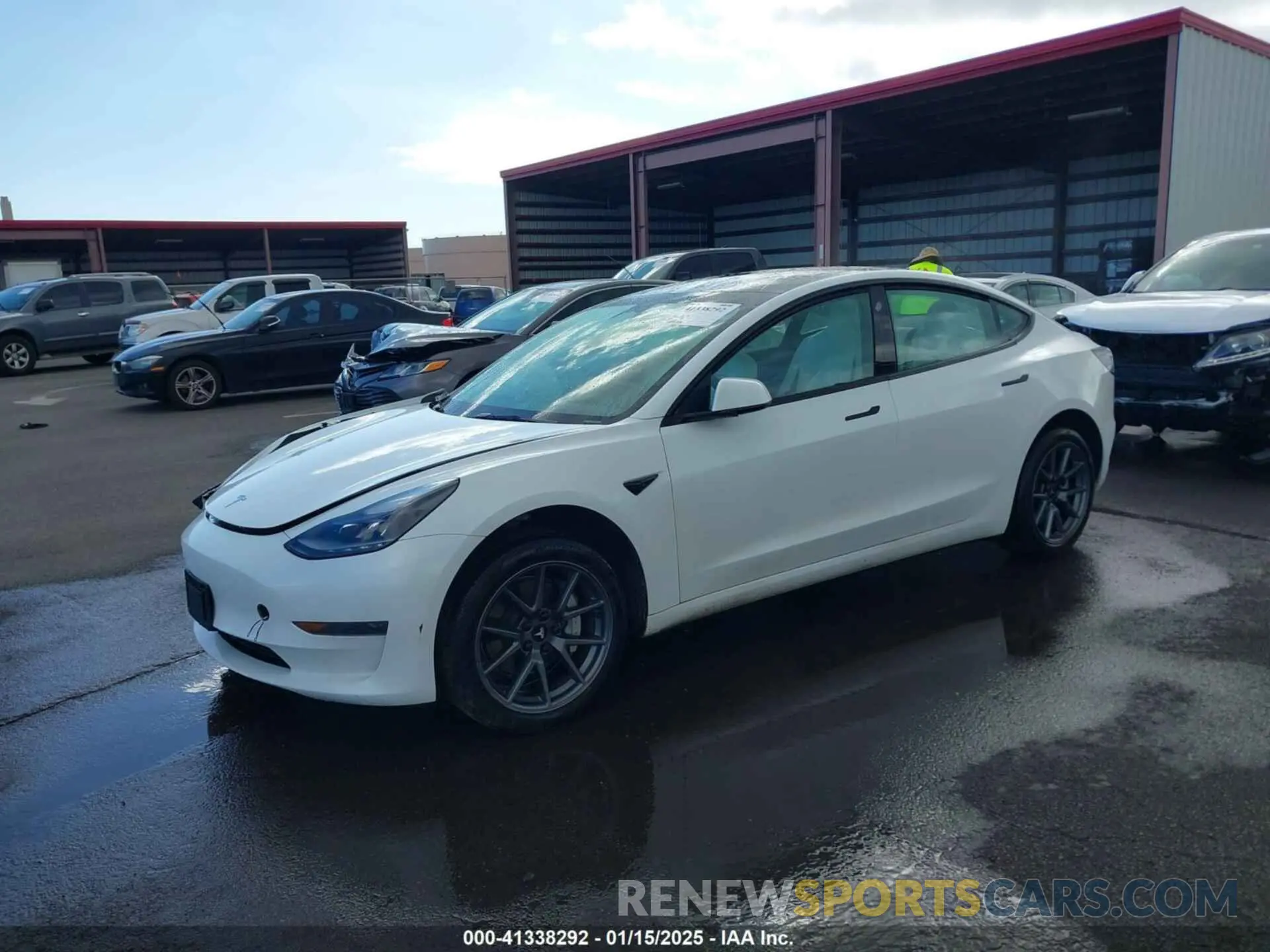 2 fotografías del automóvil dañado 5YJ3E1EA8PF395109 TESLA MODEL 3 2023