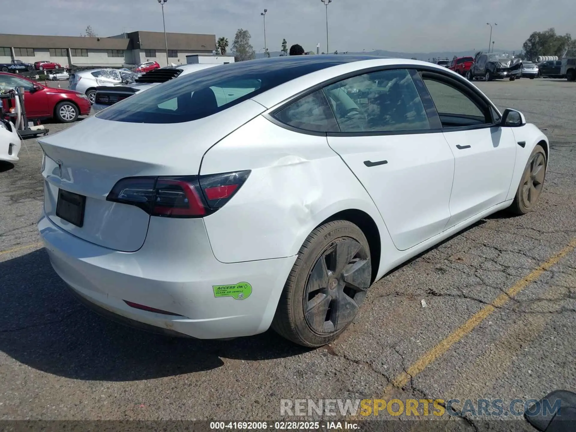 4 fotografías del automóvil dañado 5YJ3E1EA8PF398110 TESLA MODEL 3 2023
