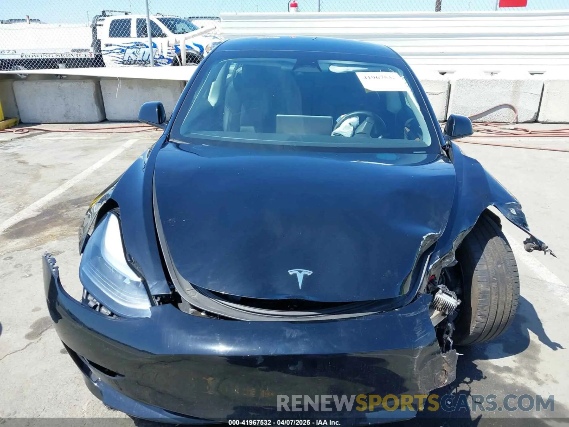 11 fotografías del automóvil dañado 5YJ3E1EA8PF403113 TESLA MODEL 3 2023