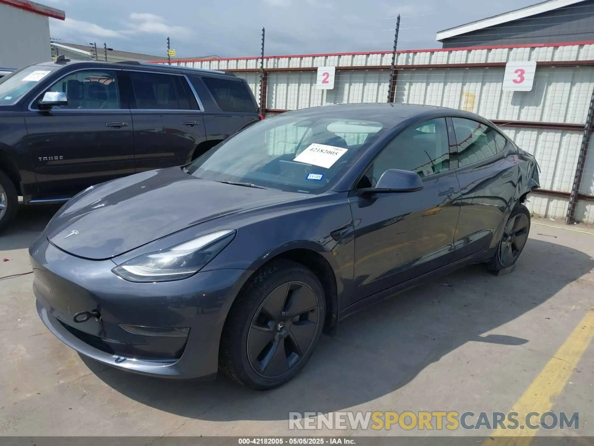 2 fotografías del automóvil dañado 5YJ3E1EA8PF404553 TESLA MODEL 3 2023