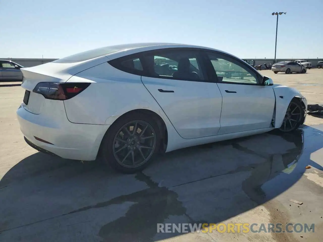 3 fotografías del automóvil dañado 5YJ3E1EA8PF418579 TESLA MODEL 3 2023